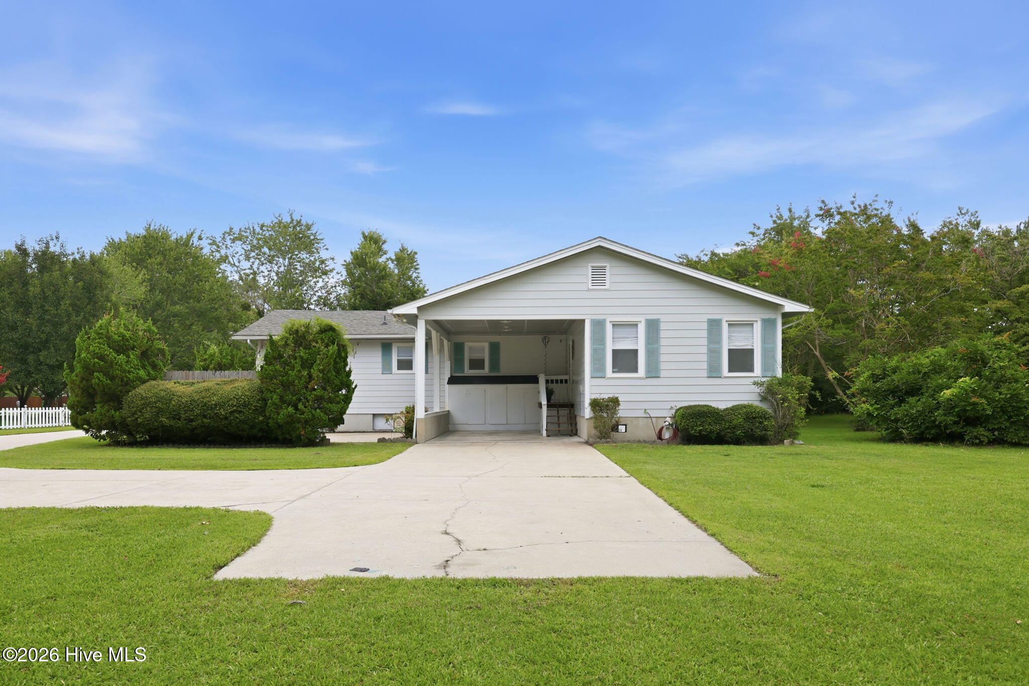 2610 W Forest Drive,Newport