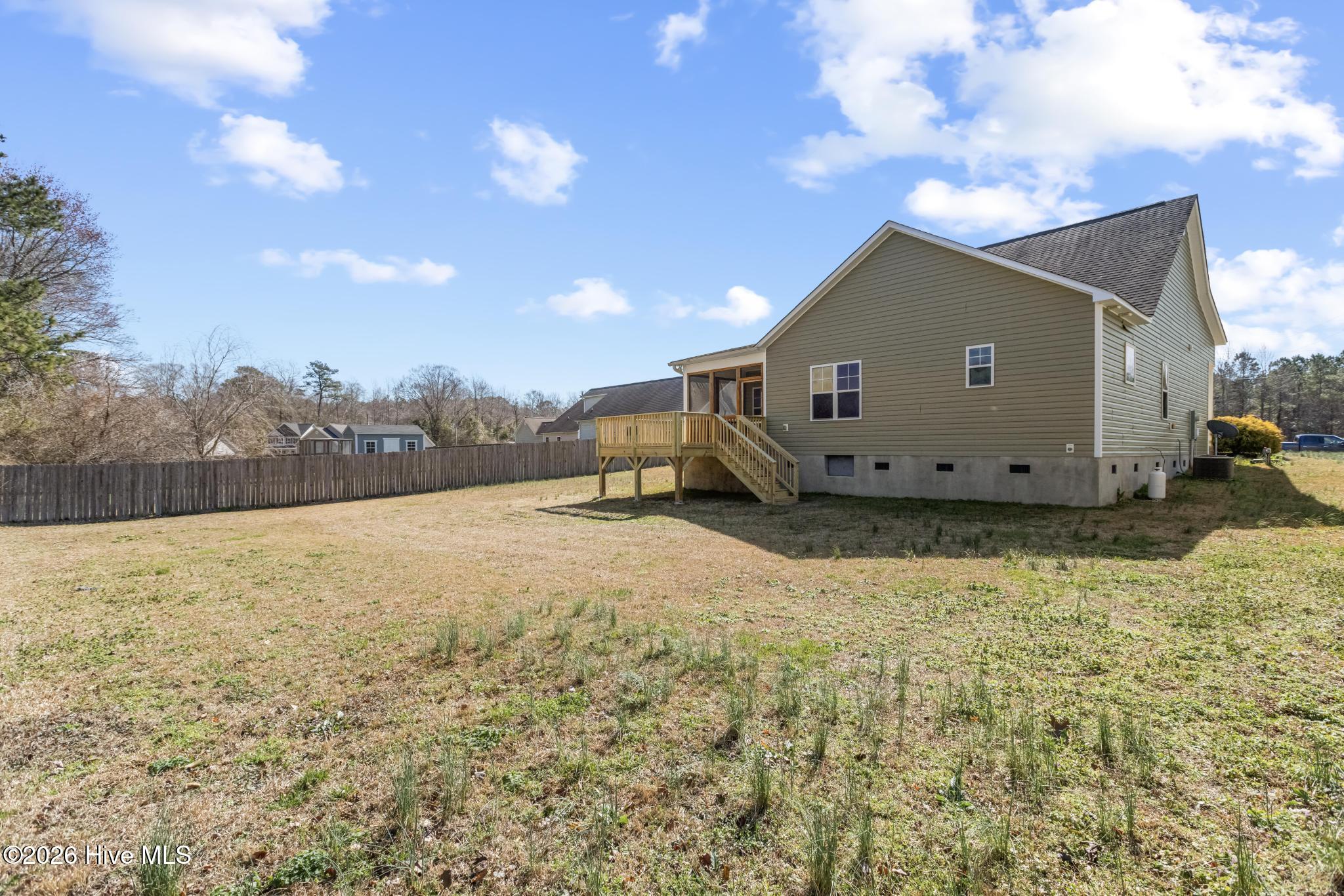 100556955 | Photo 32