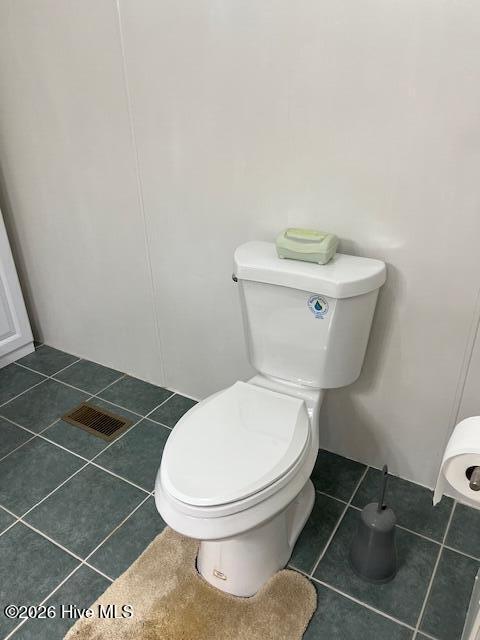 100560575 | Photo 24