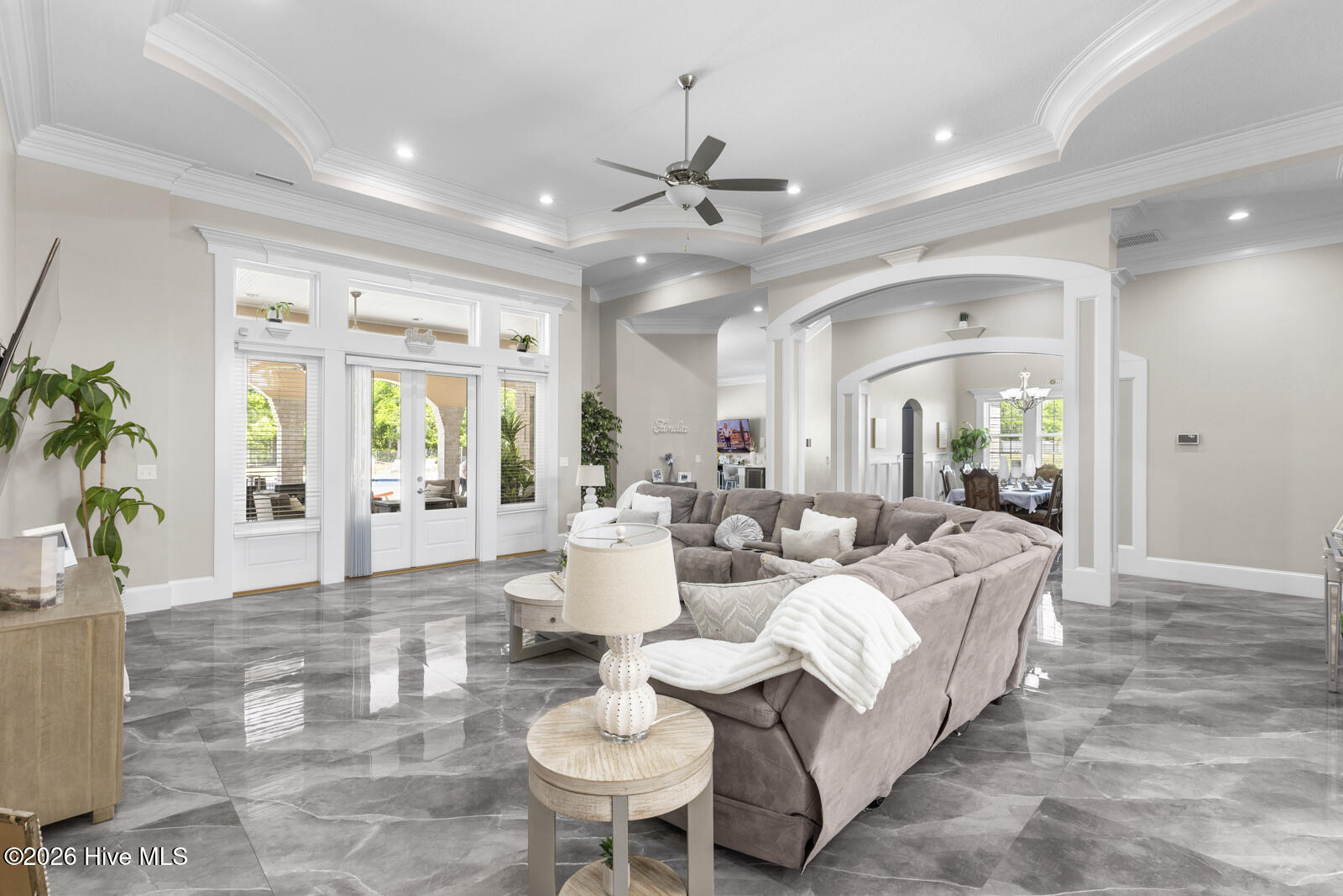 100546022 | Photo 12