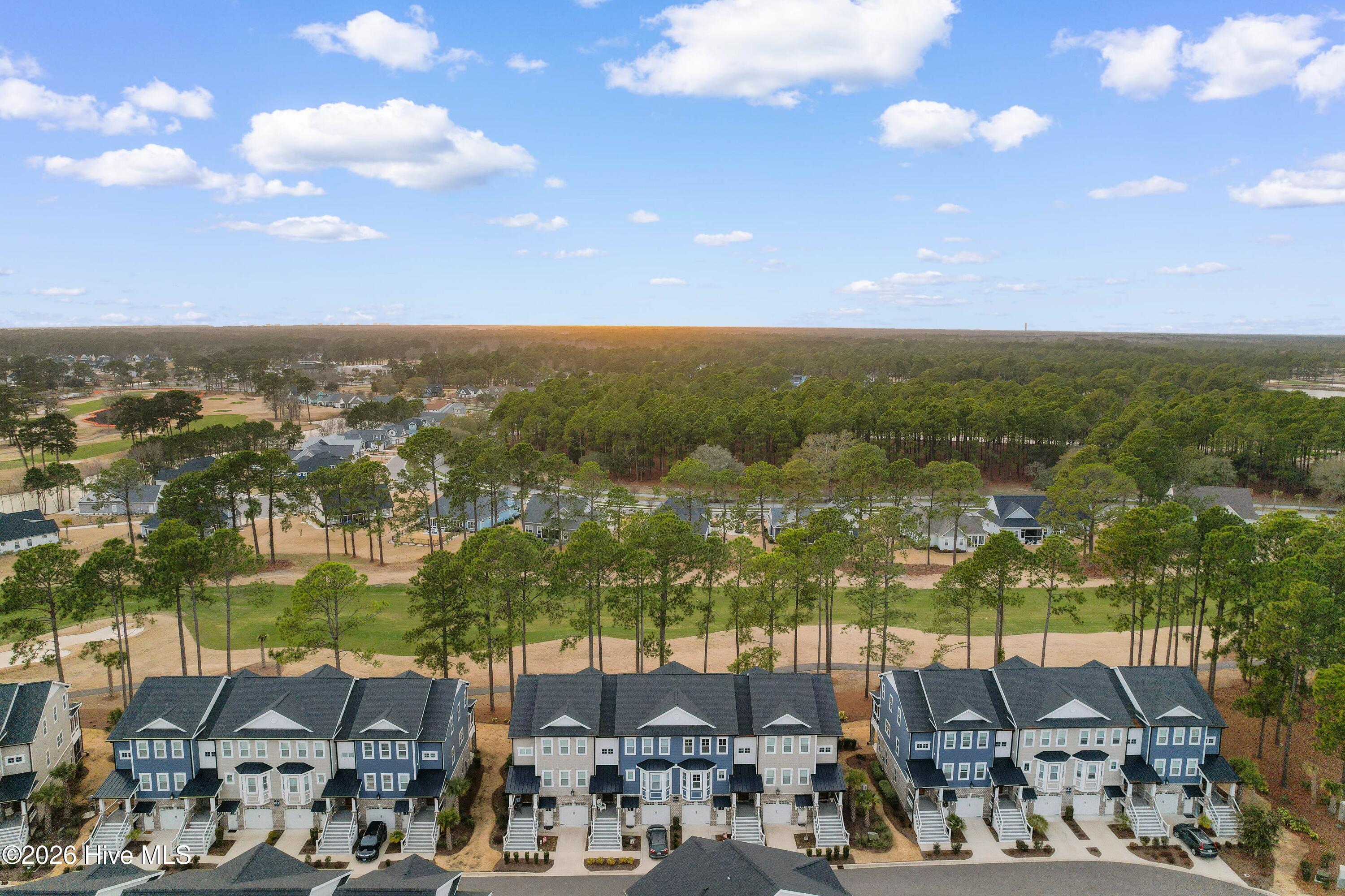 100555426 | Photo 43