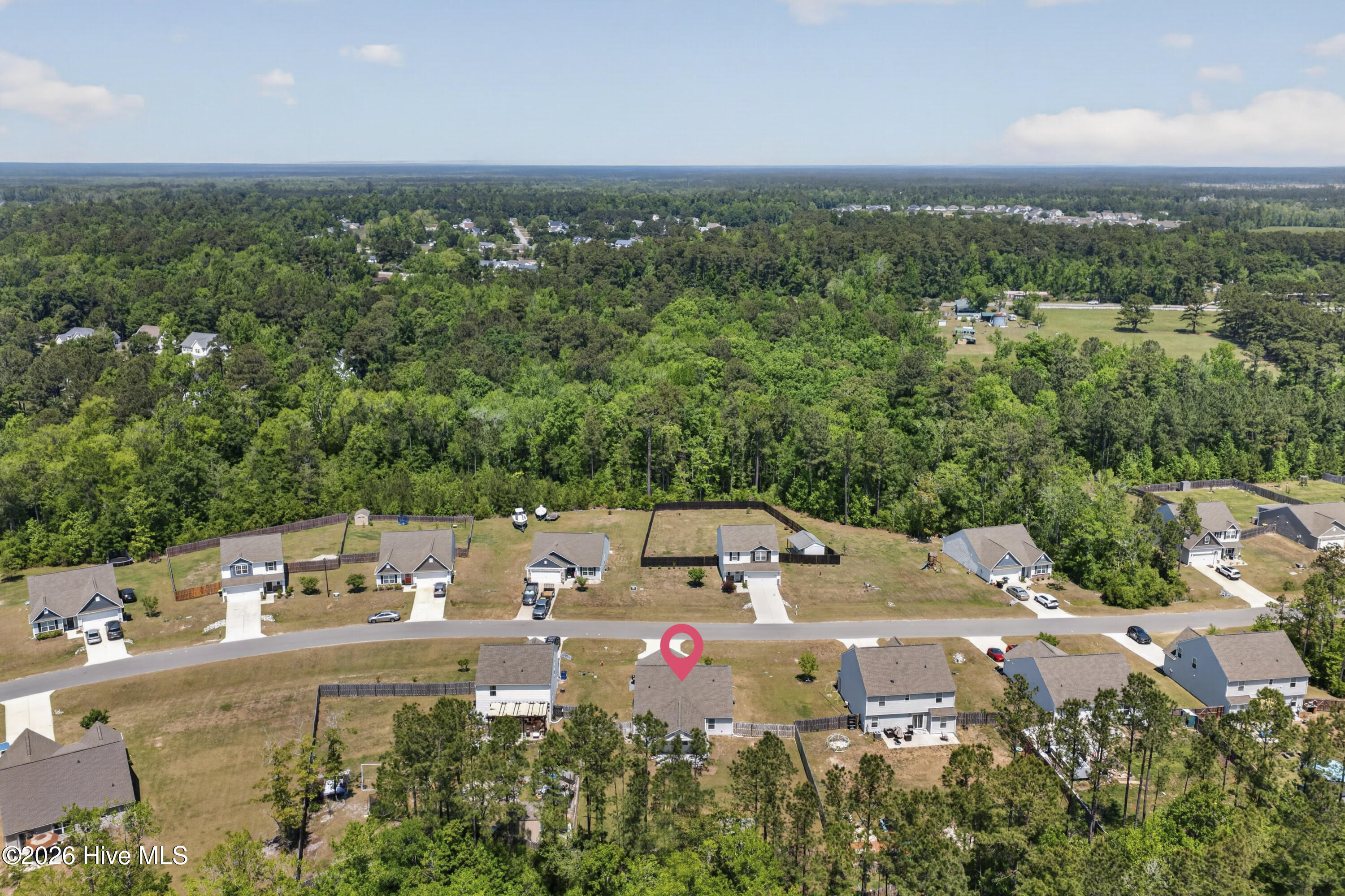 100570076 | Photo 43