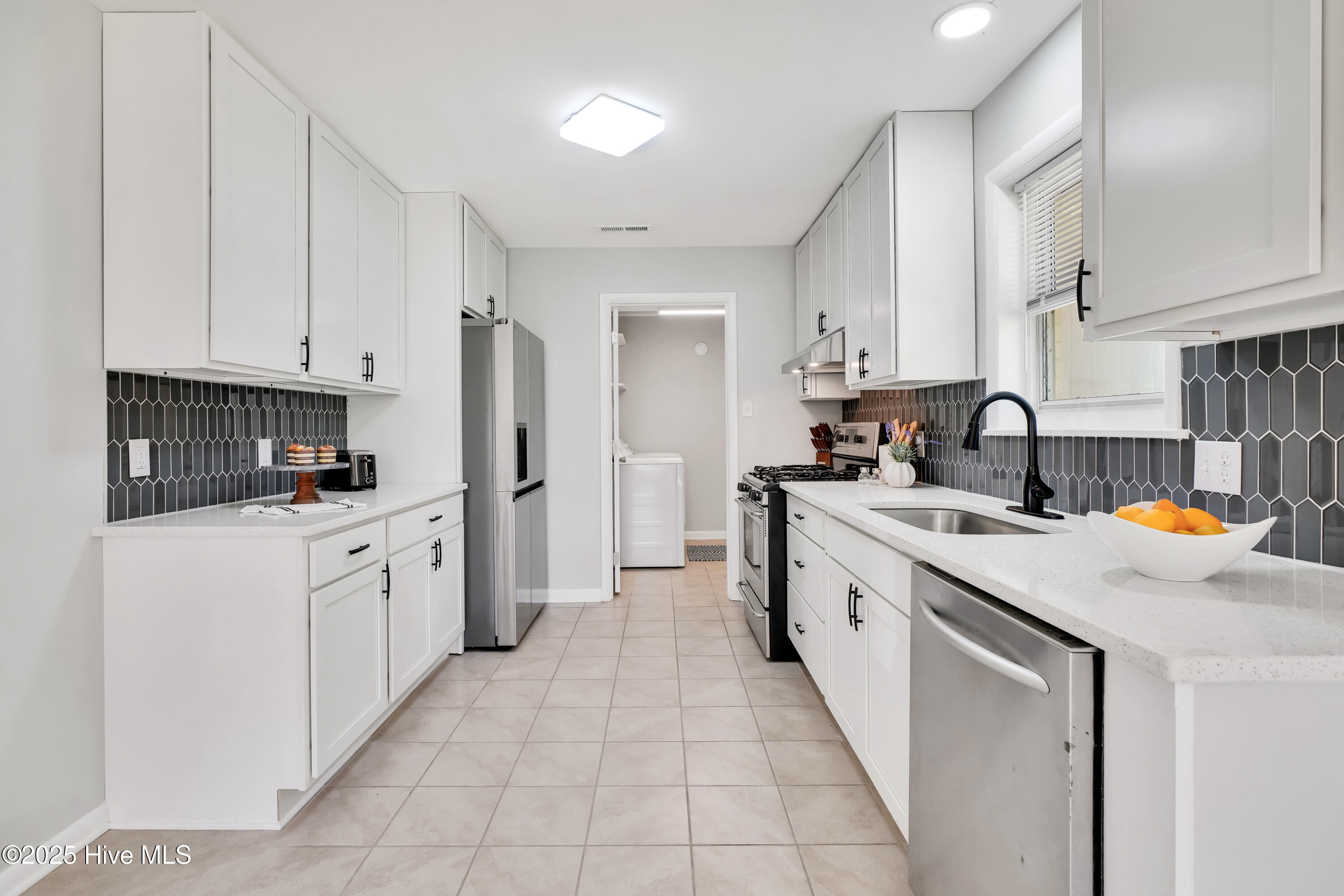 1604KornegayAvenue-5