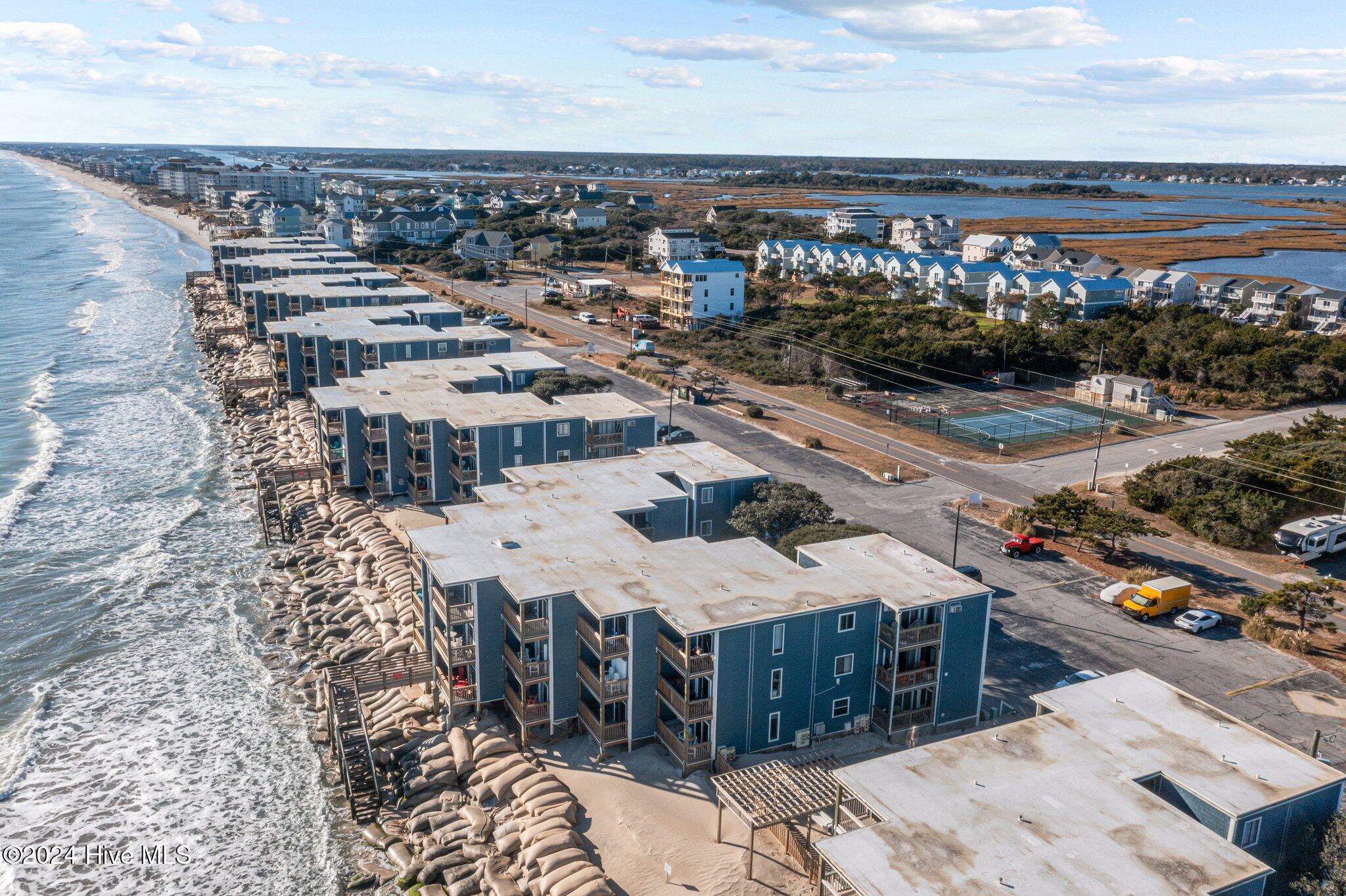 100480153 | Photo 40