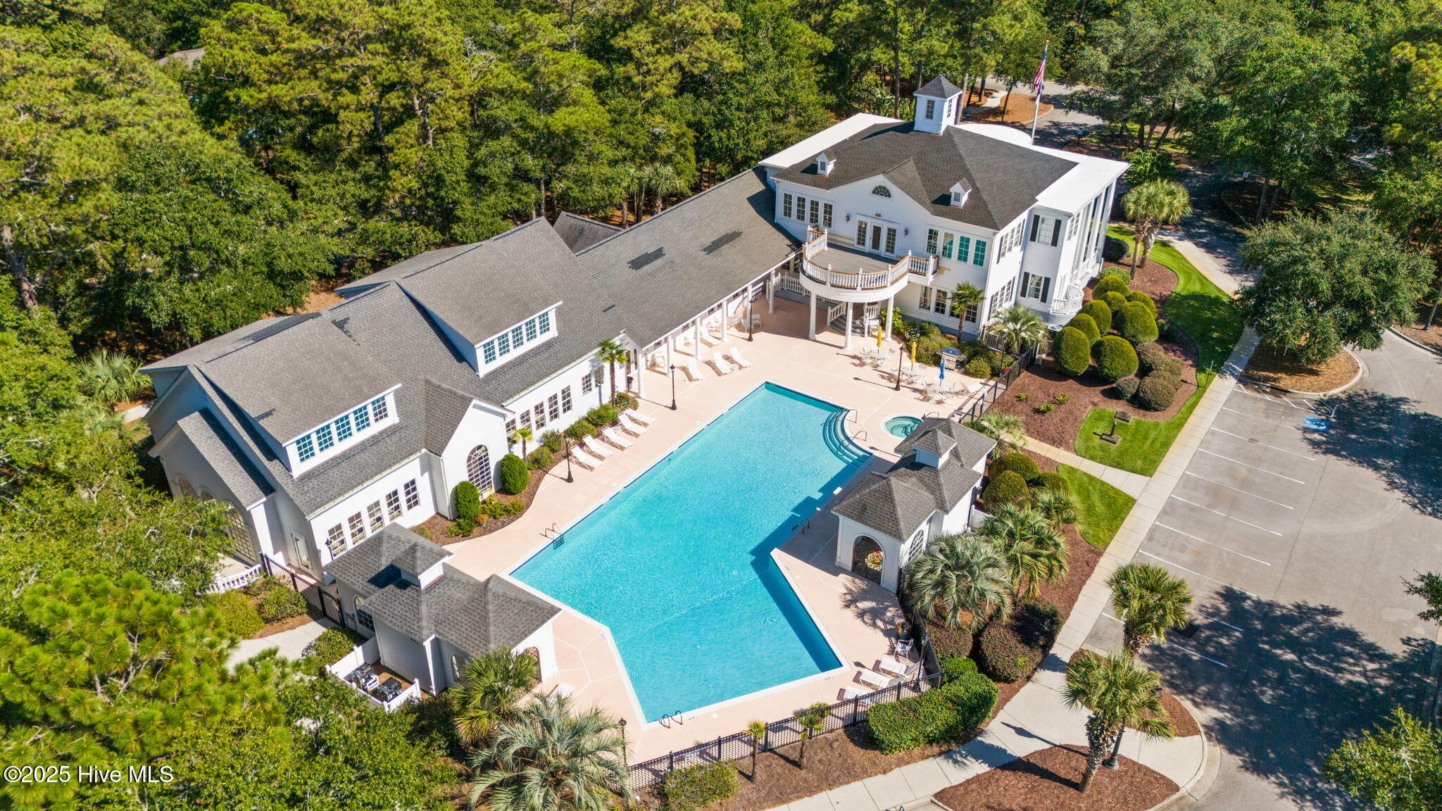 100549580 | Photo 82