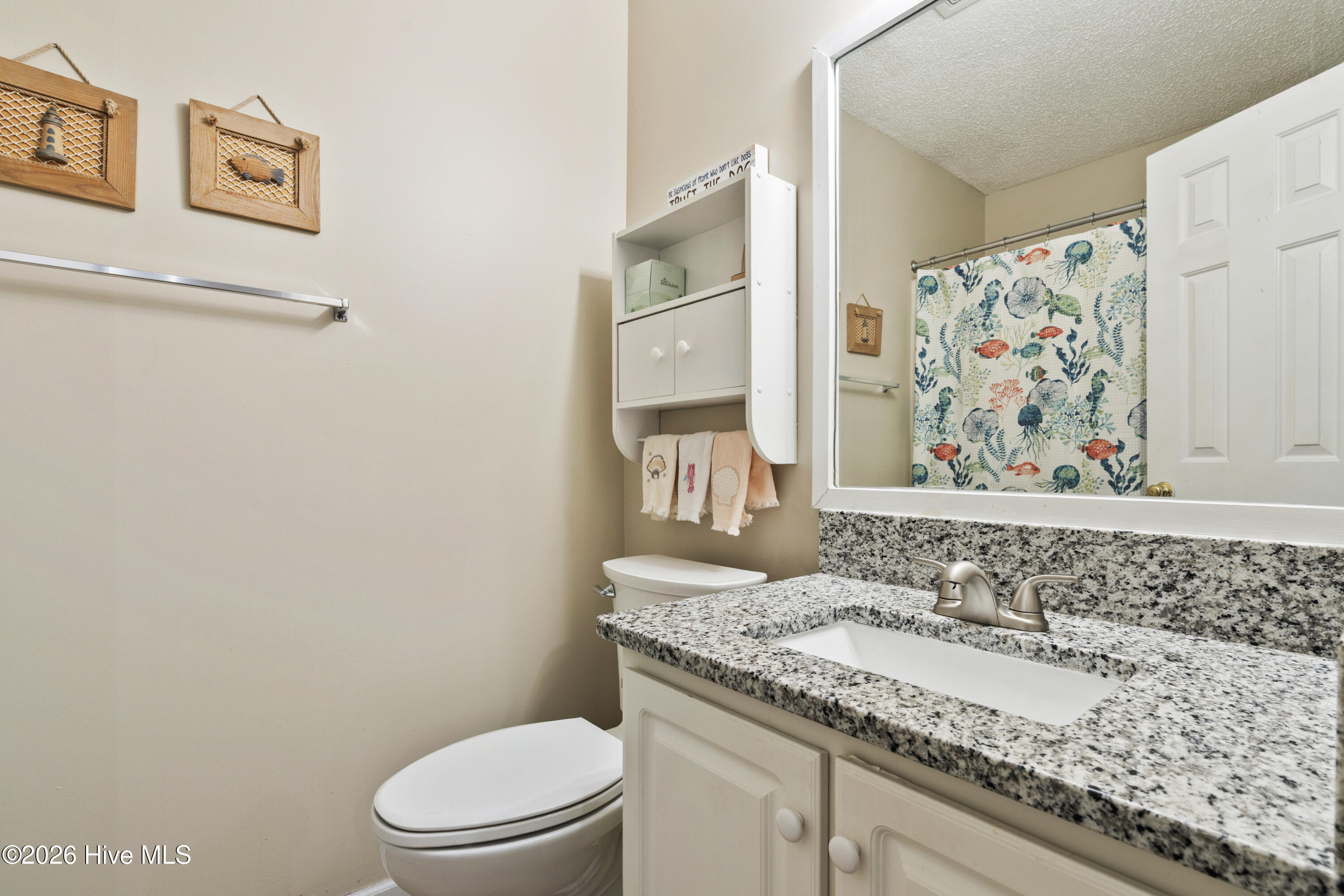 100555625 | Photo 24