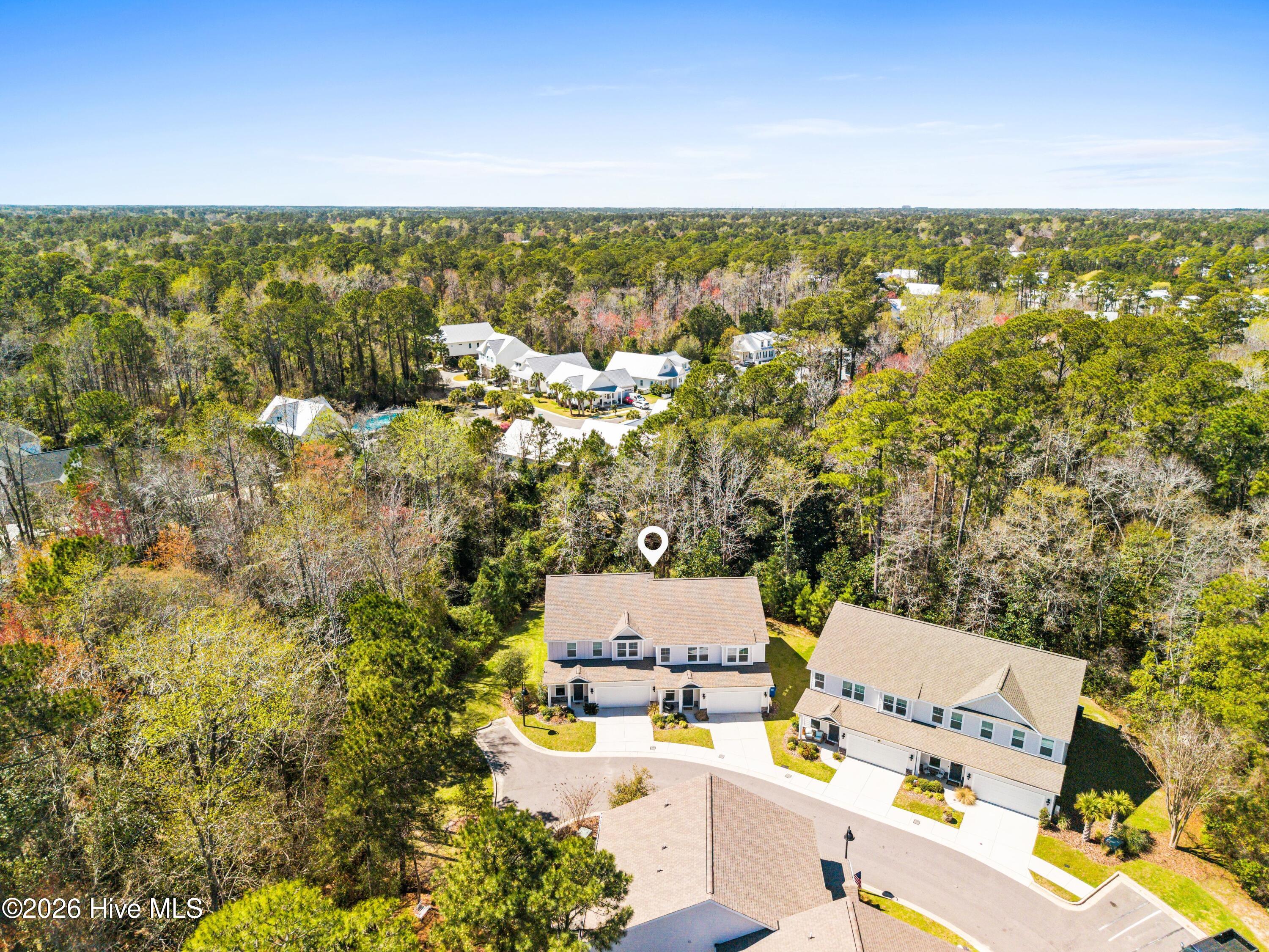 100561079 | Photo 48