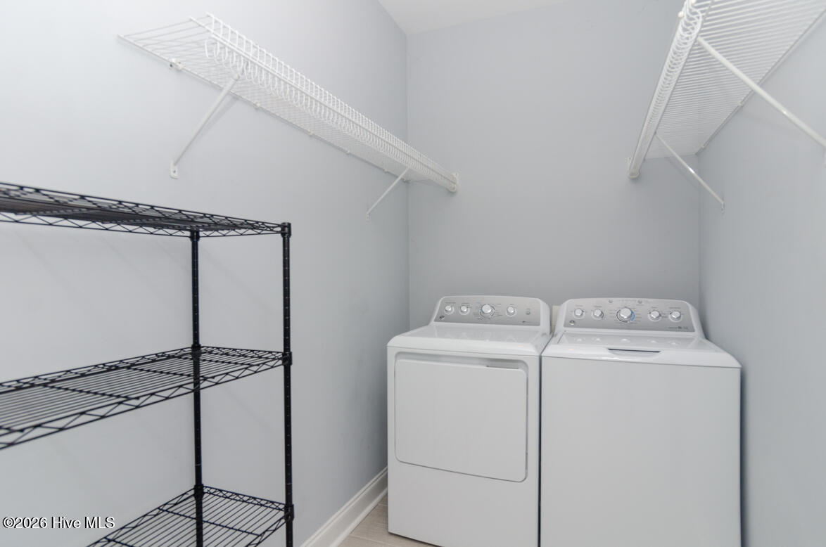 100553134 | Photo 16