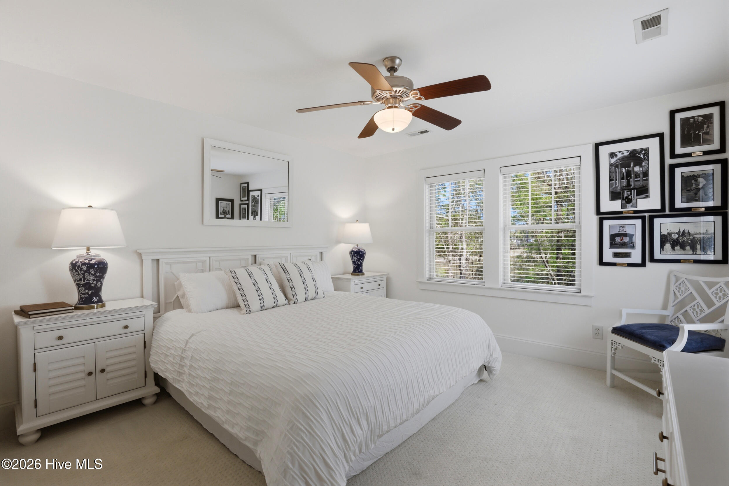 100564961 | Photo 28