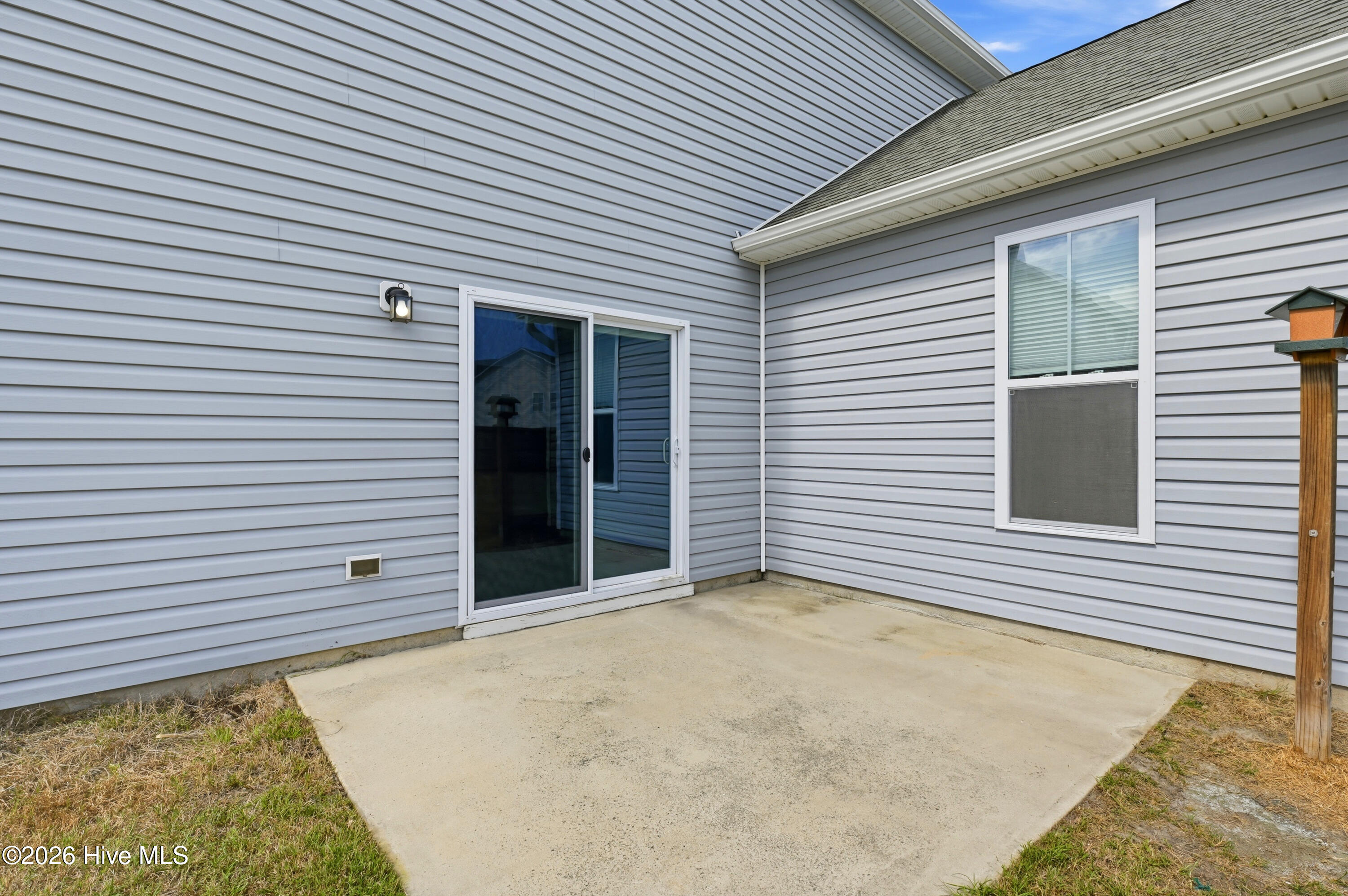 100563104 | Photo 38