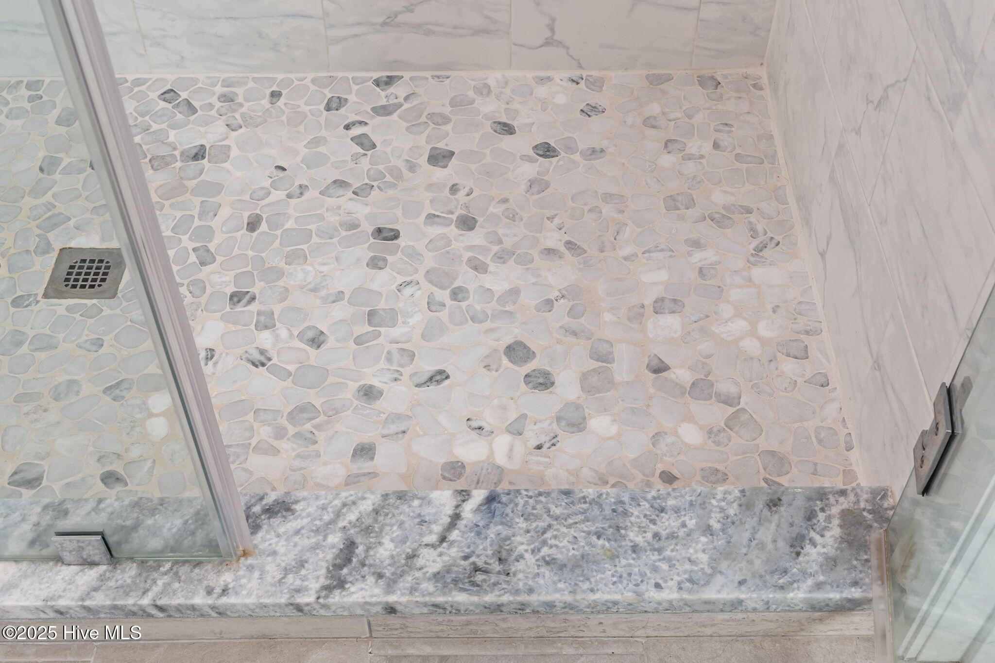 100564667 | Photo 31