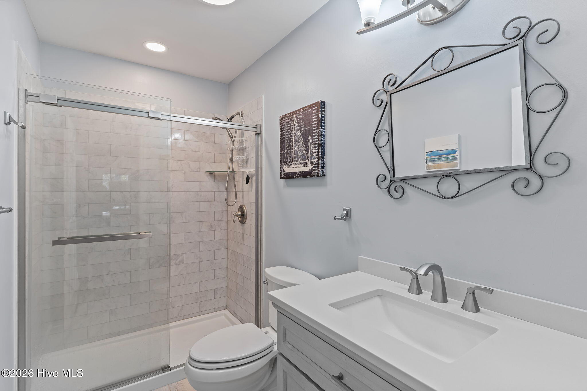 100546550 | Photo 28