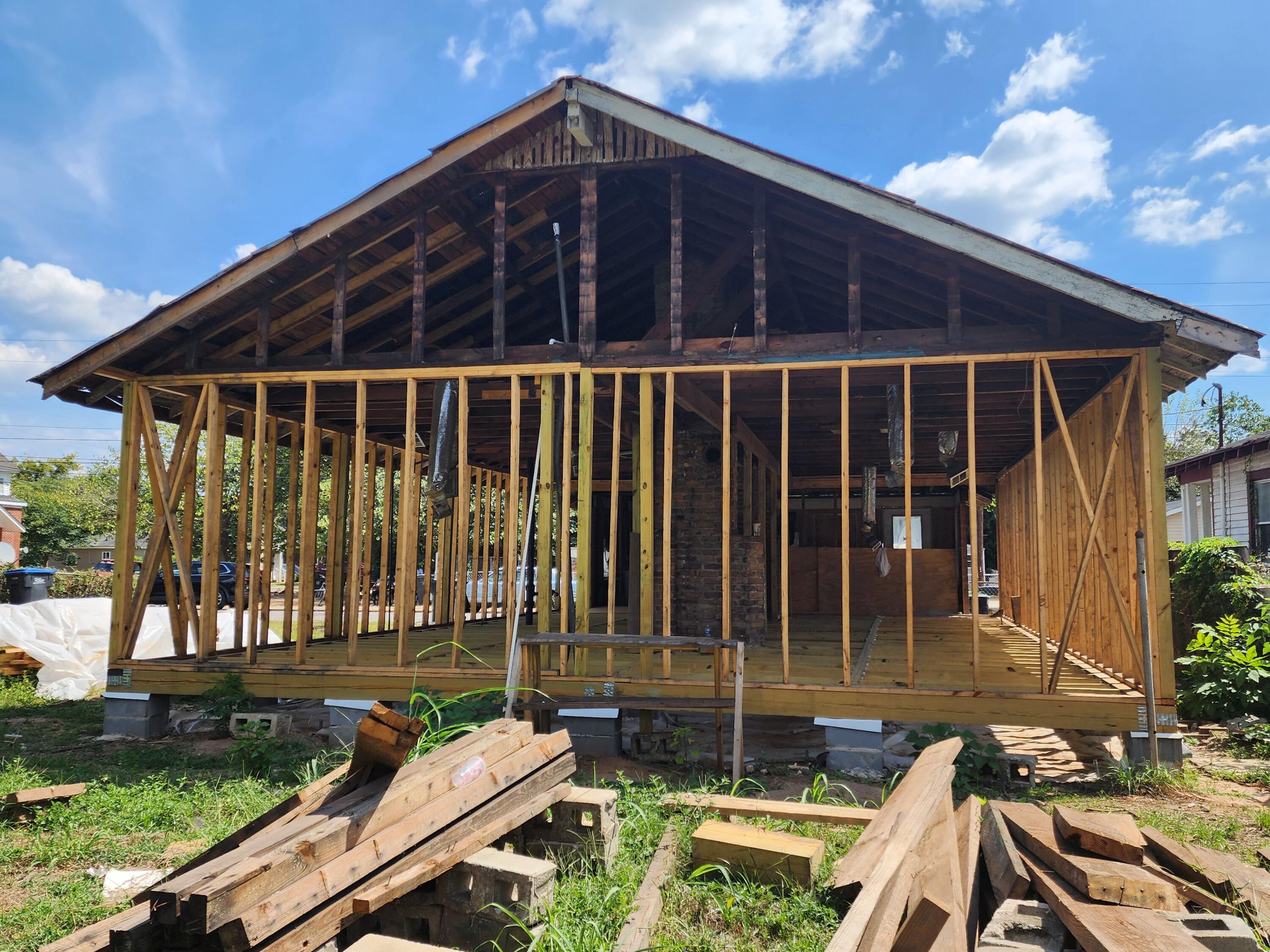 Rear: right side was large kitchen, left side was the 3rd bdrm.