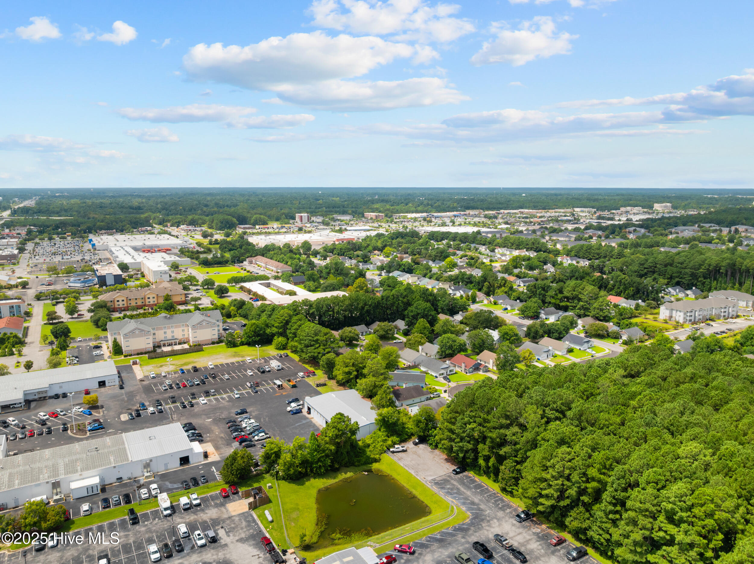 100543442 | Photo 38