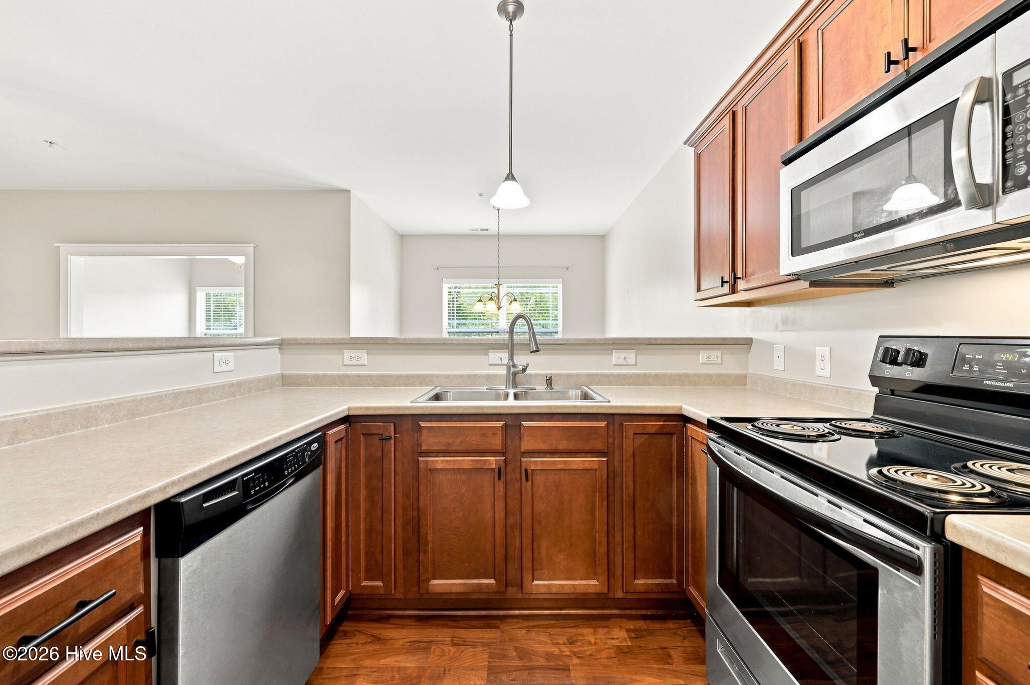 5th image of 4428 Bluebill Dr #3, Greenville, NC 27858 | MLS# 100597152