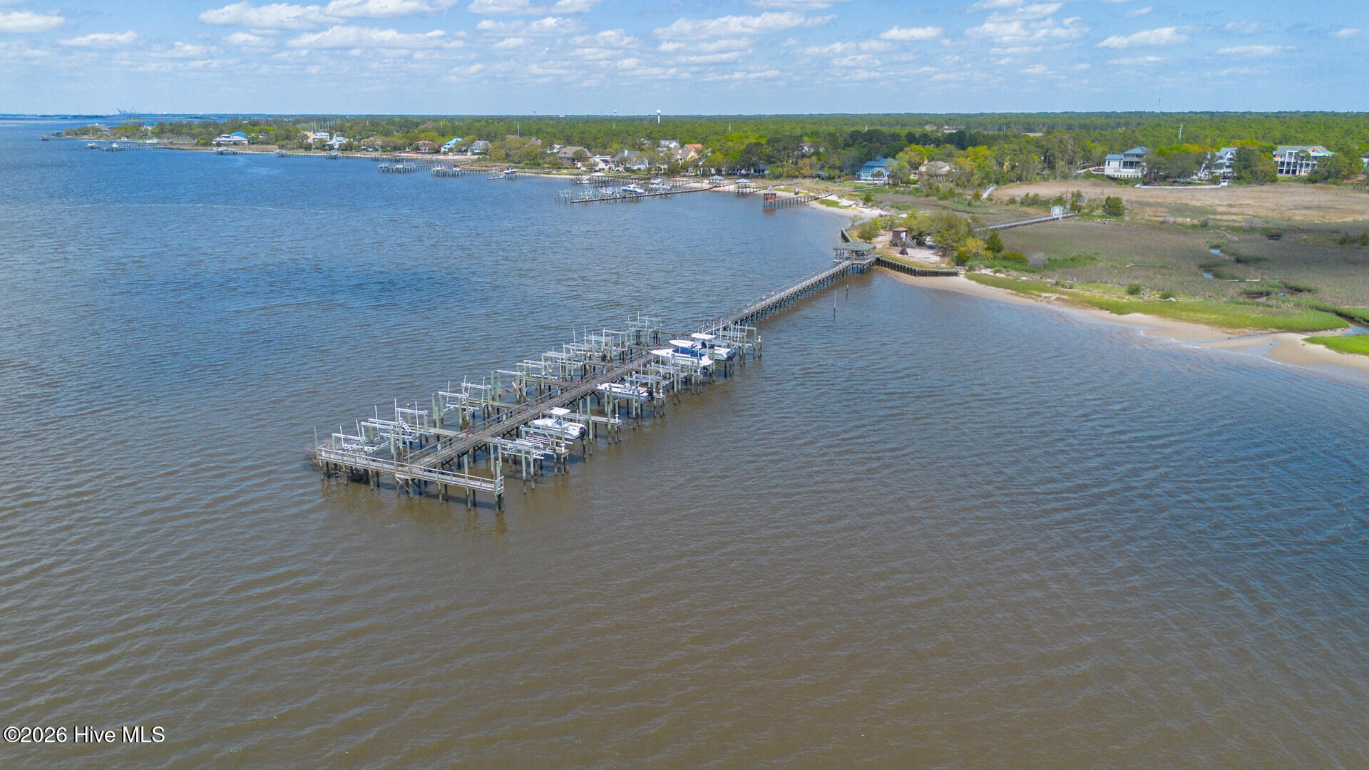 100553549 | Photo 94