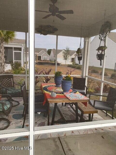 100559660 | Photo 40