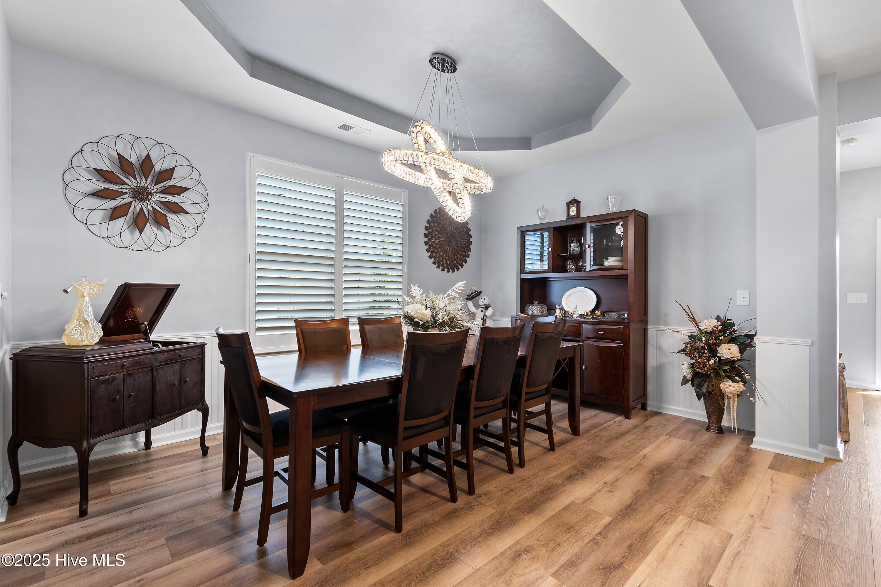 100542898 | Photo 13