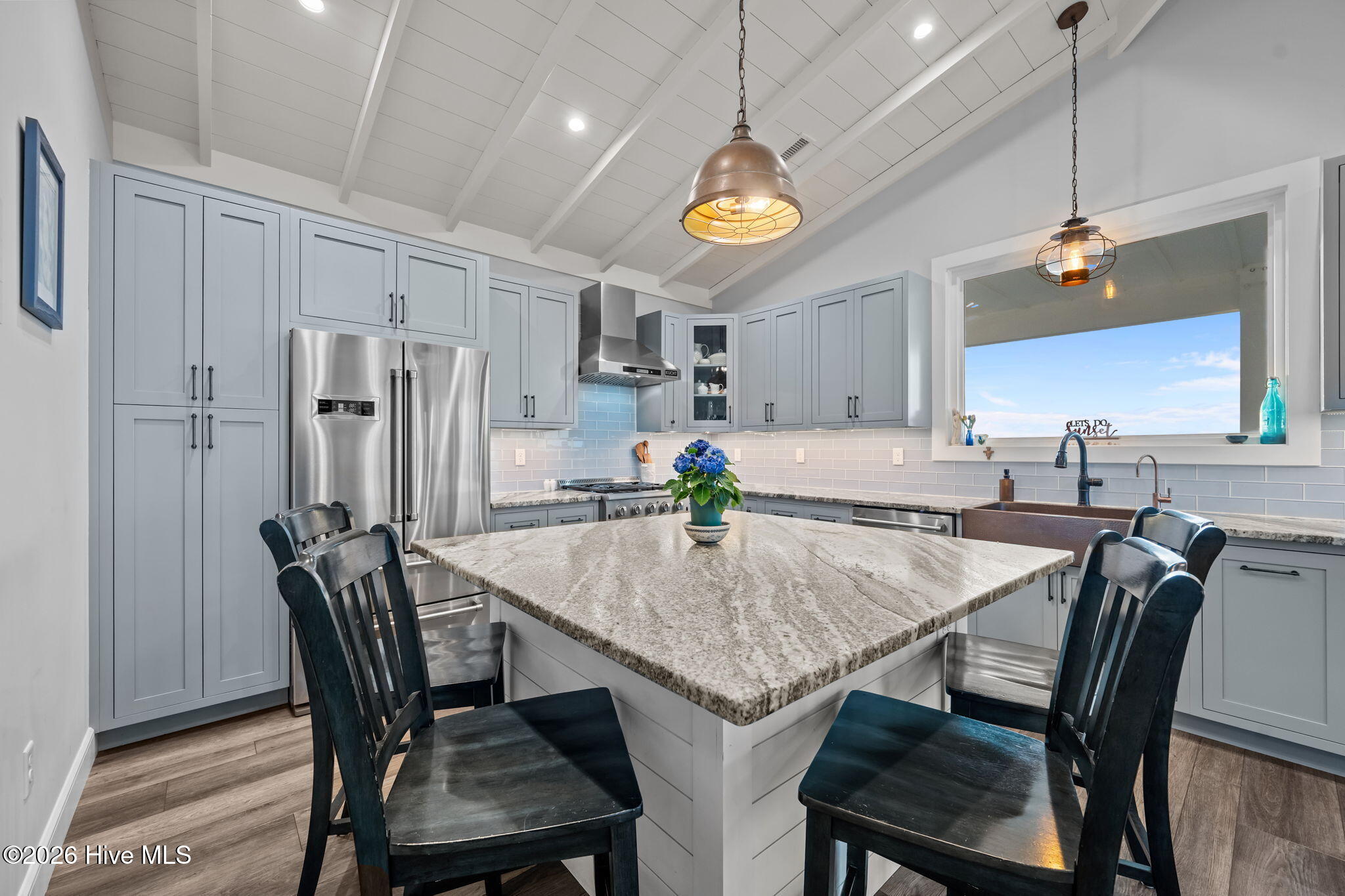 1207 S Topsail Drive, Surf City, NC, 28445