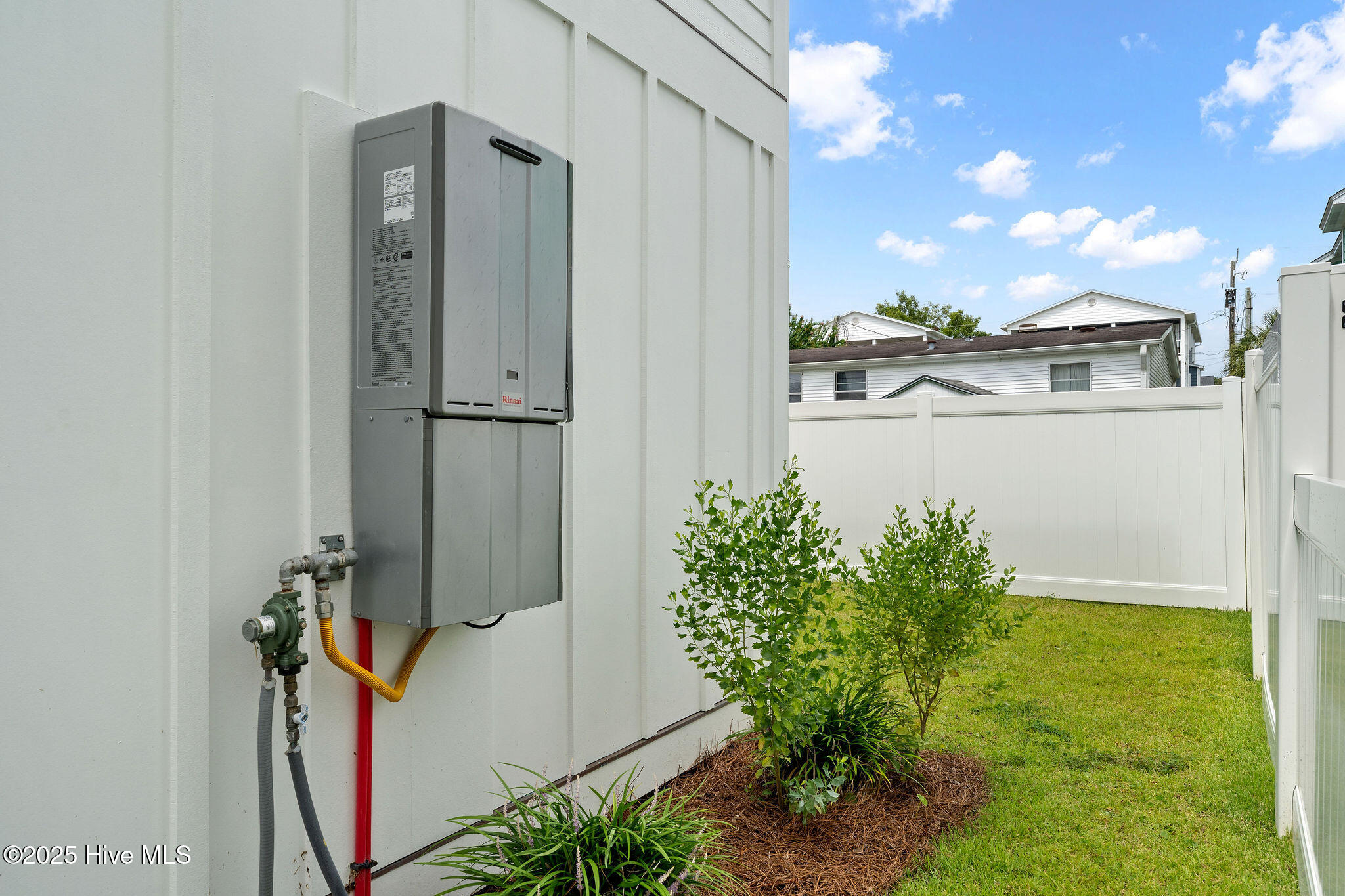 100521621 | Photo 67