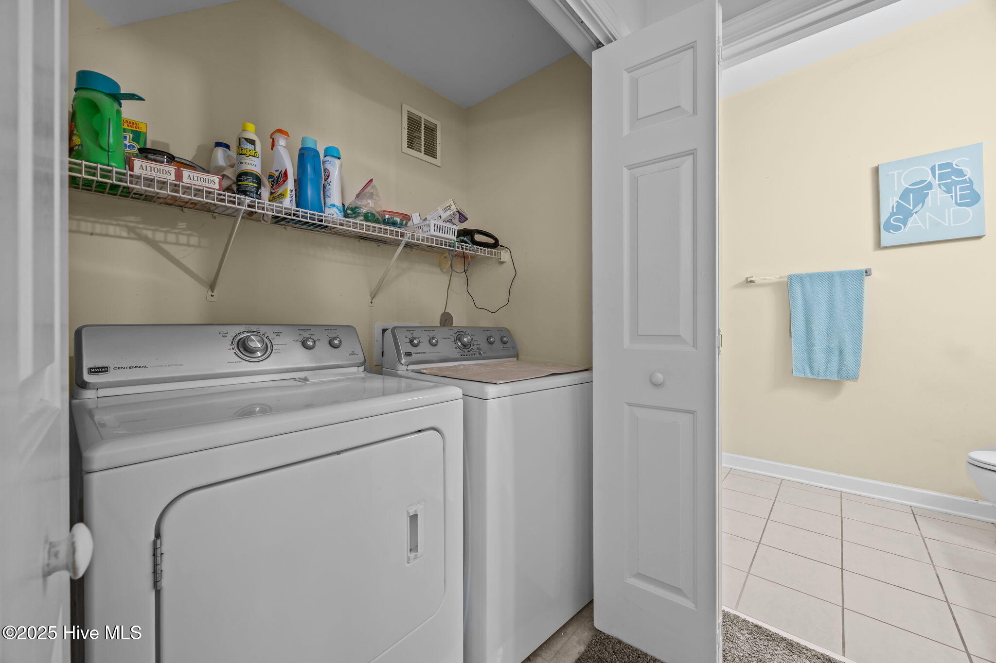 100532980 | Photo 32