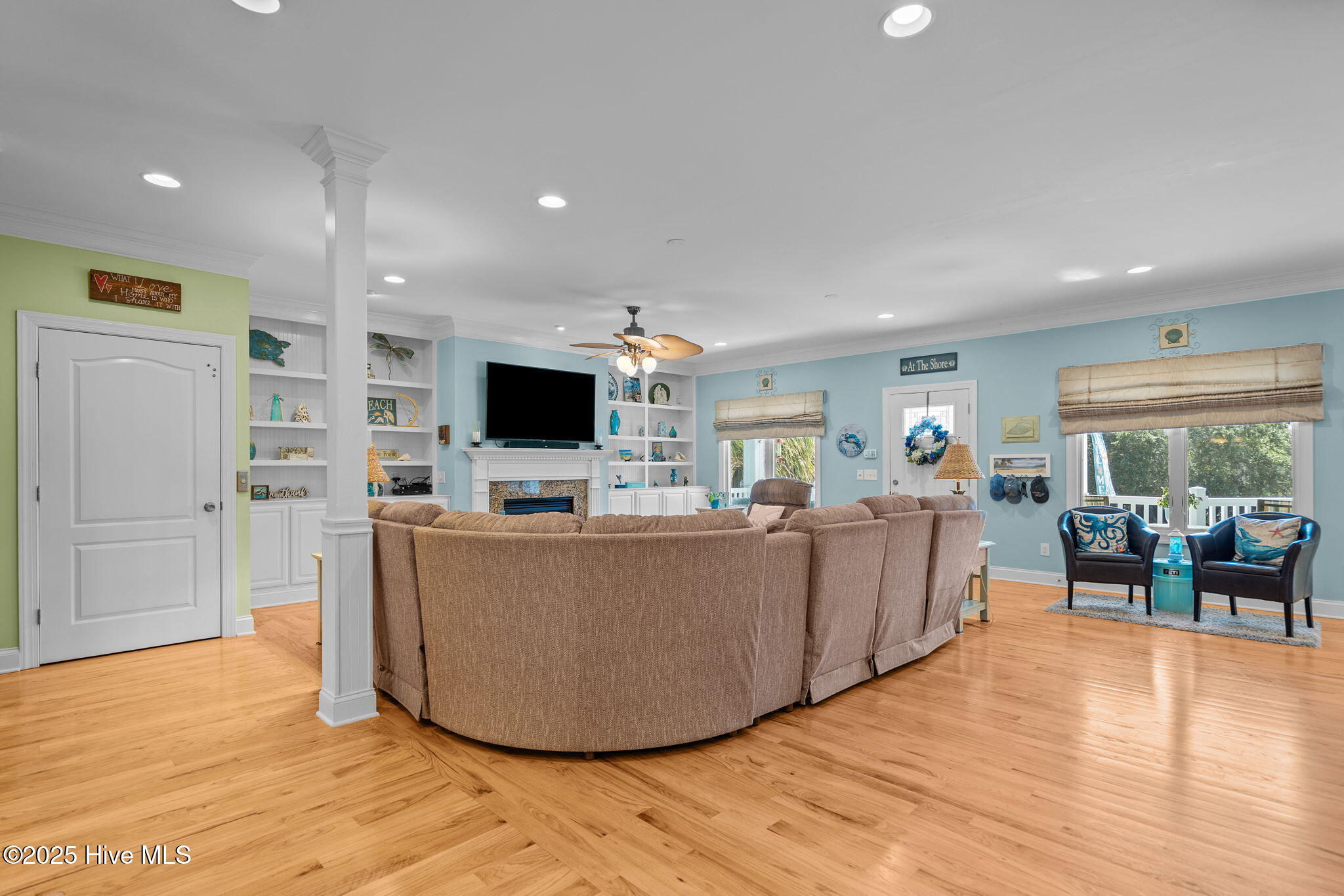 100555511 | Photo 14