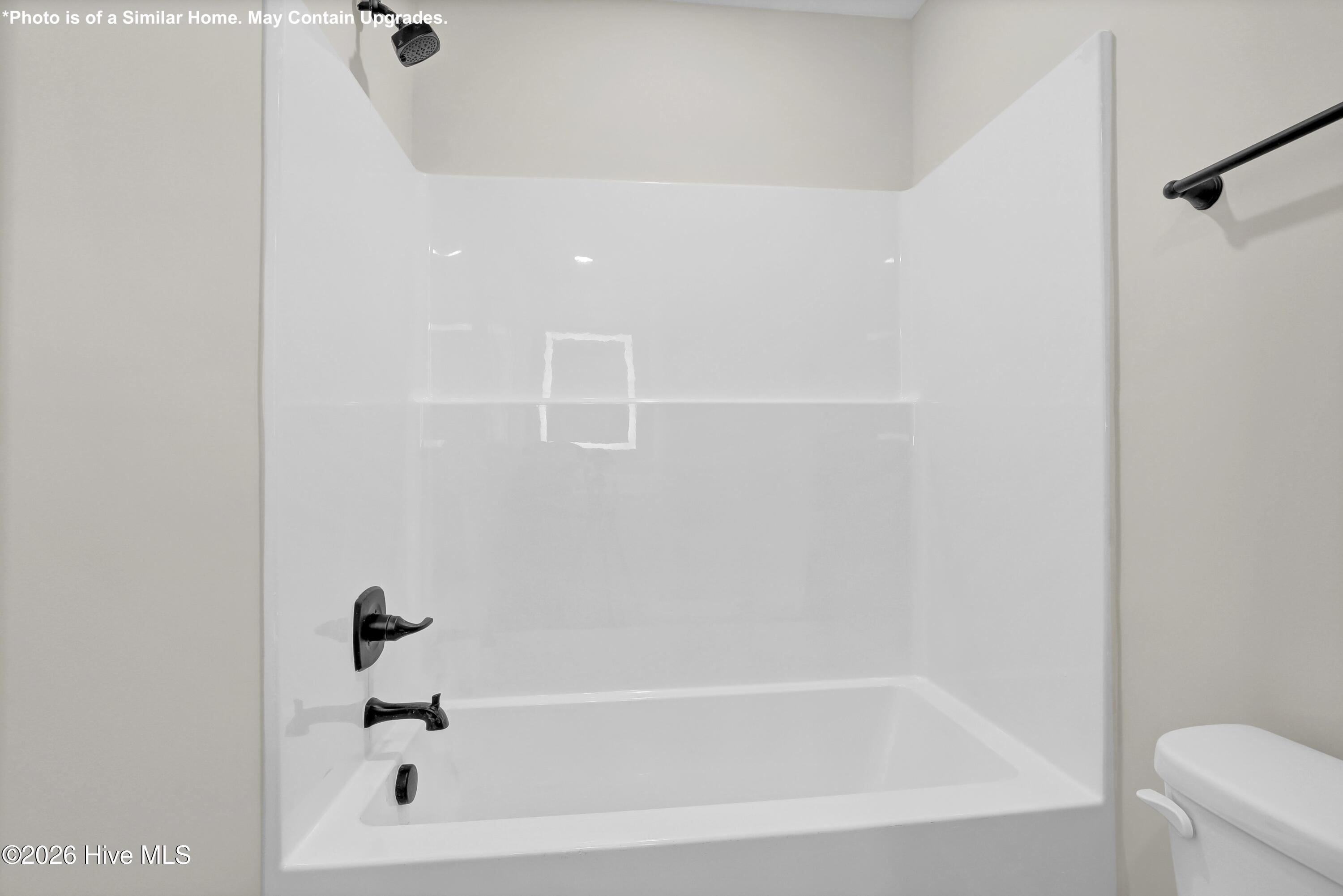 100537569 | Photo 19