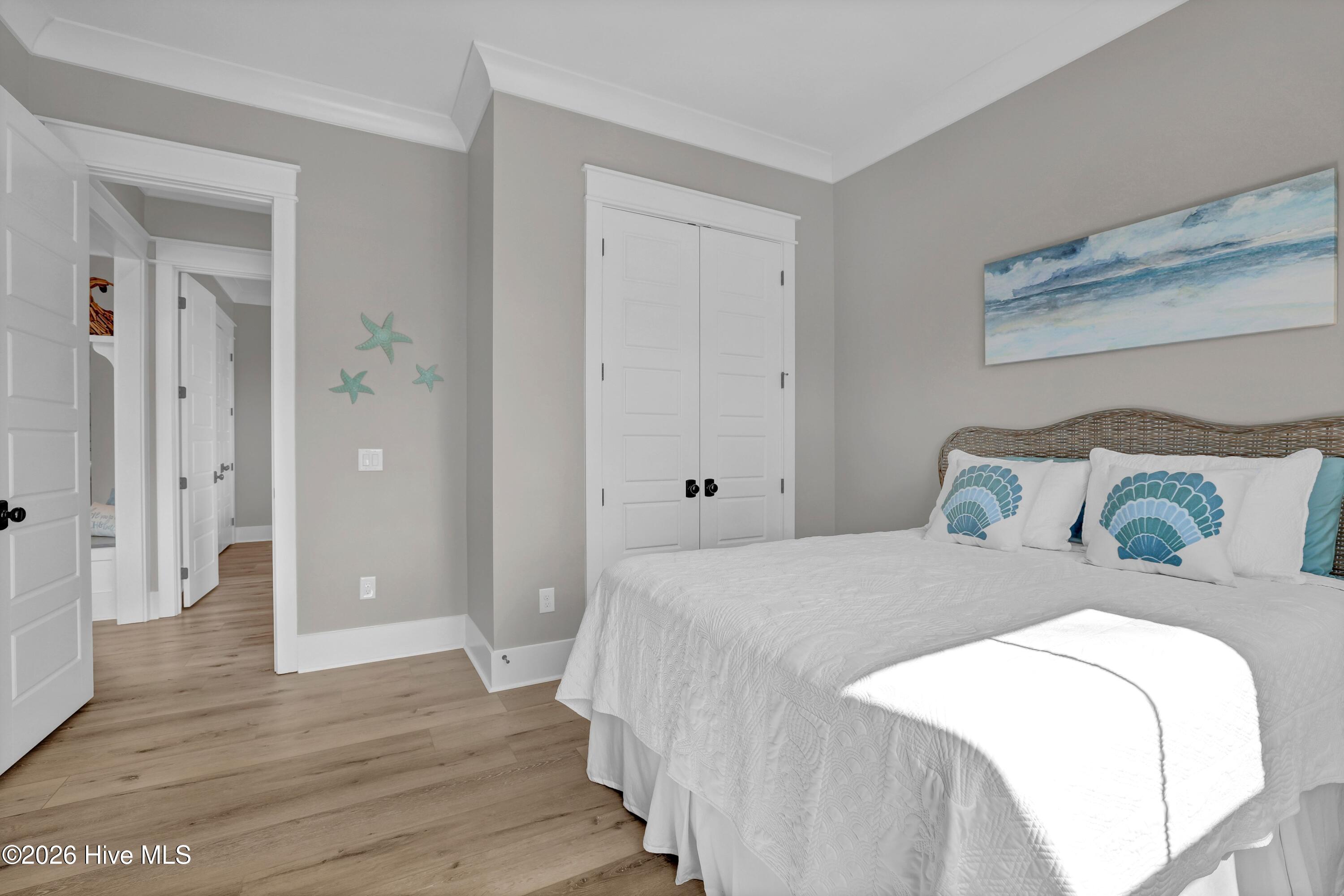 100564139 | Photo 27