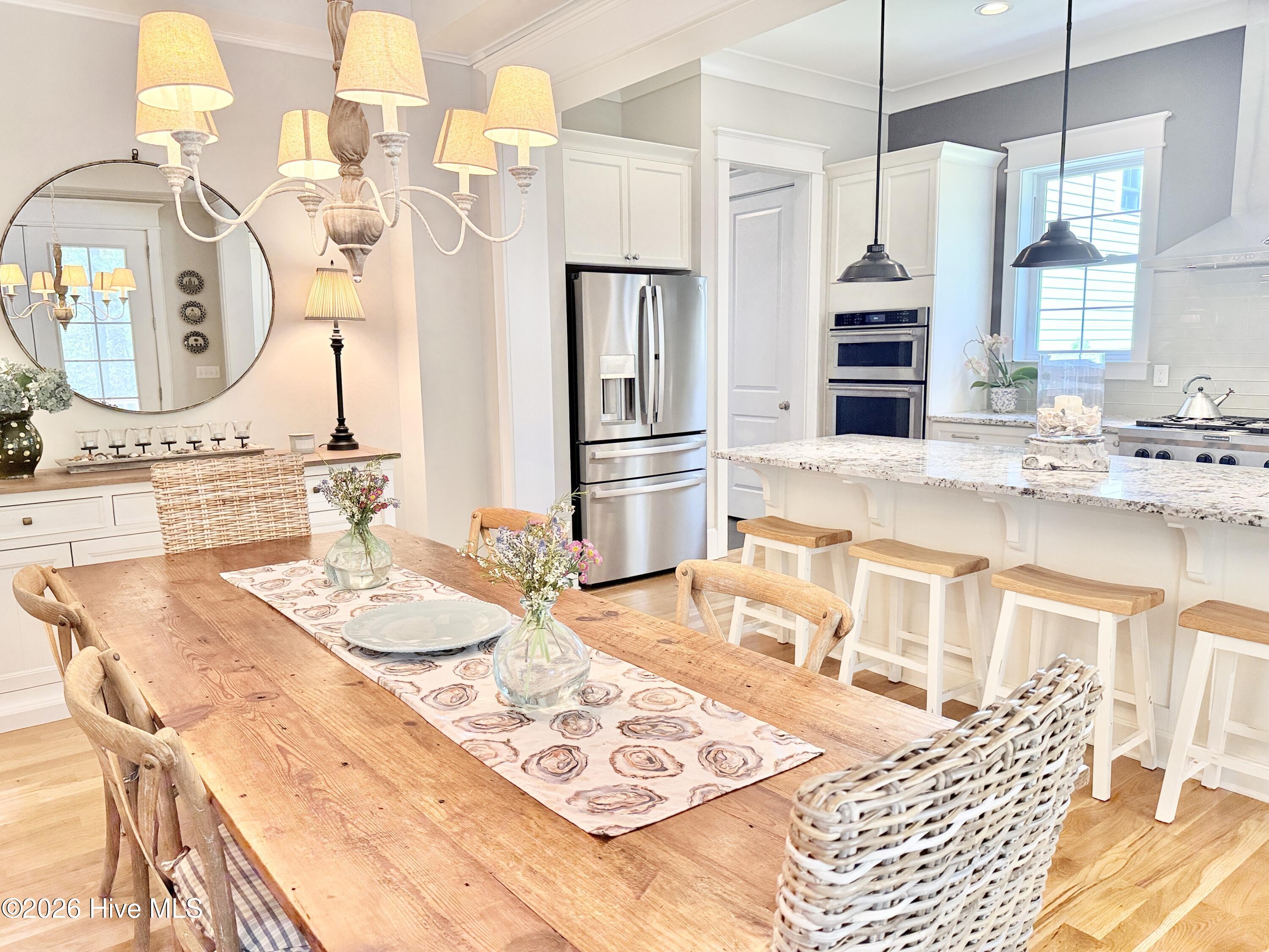 100567886 | Photo 10