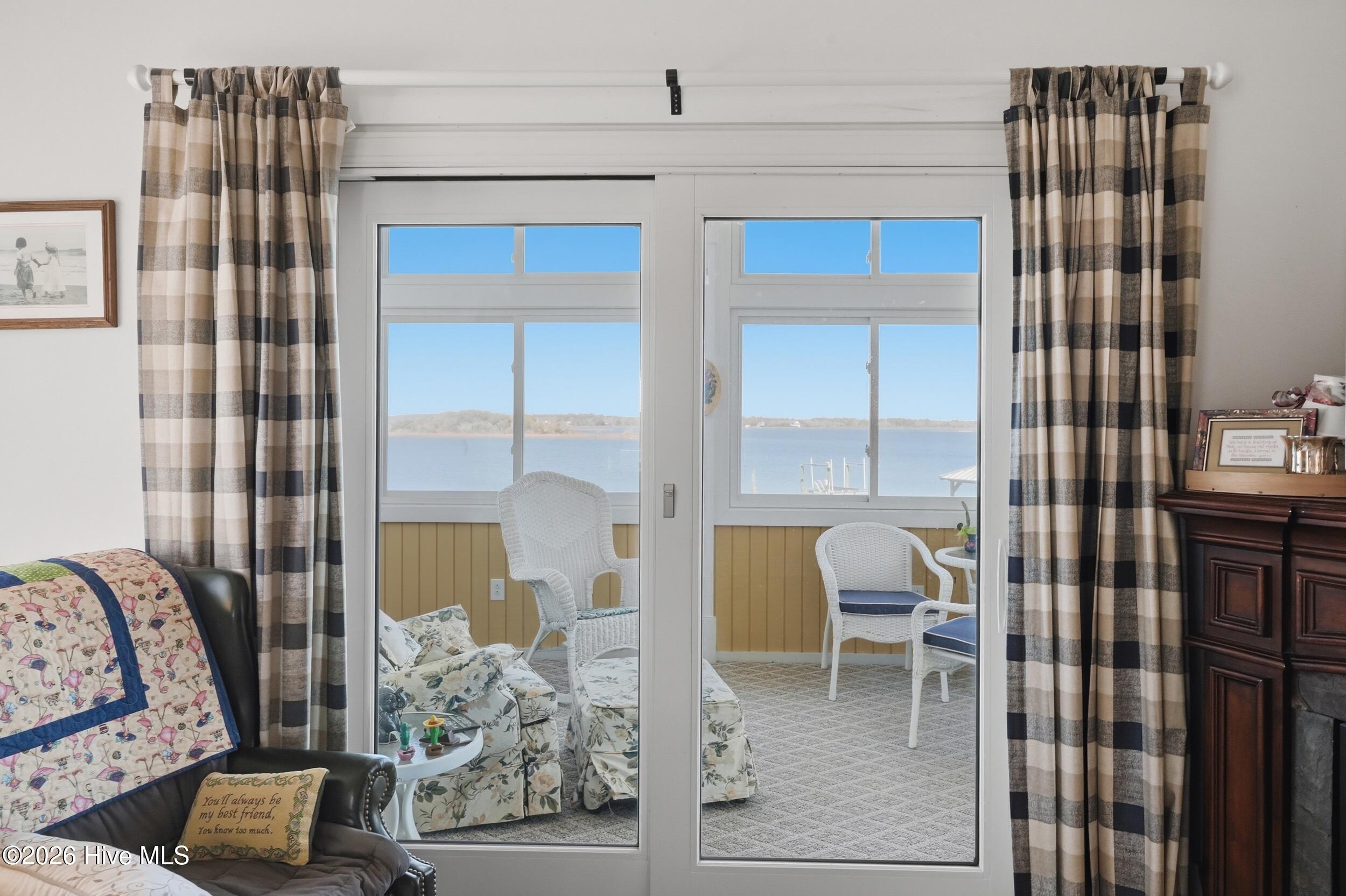 100561994 | Photo 41