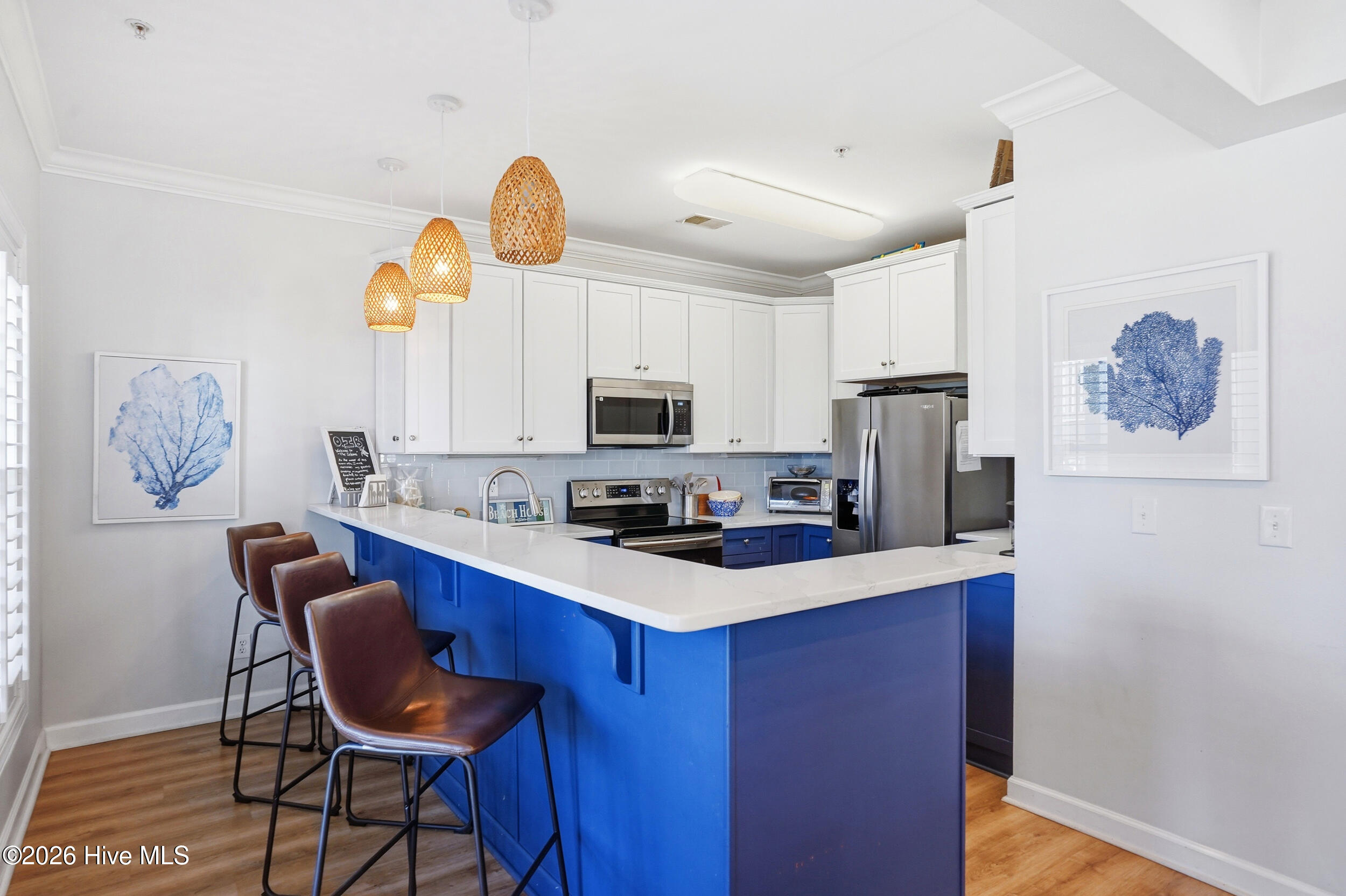 100567598 | Photo 10