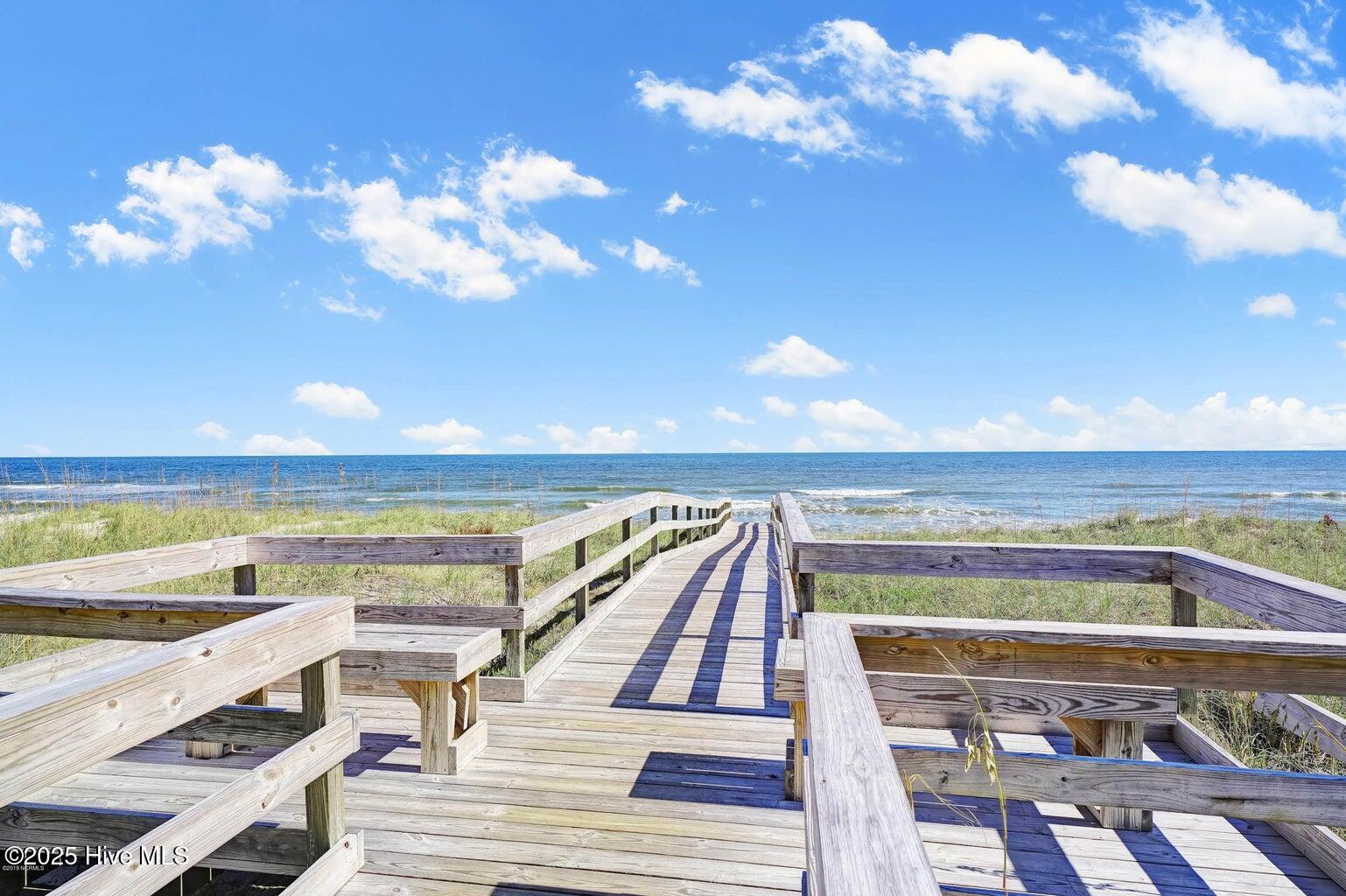 100536015 | Photo 66