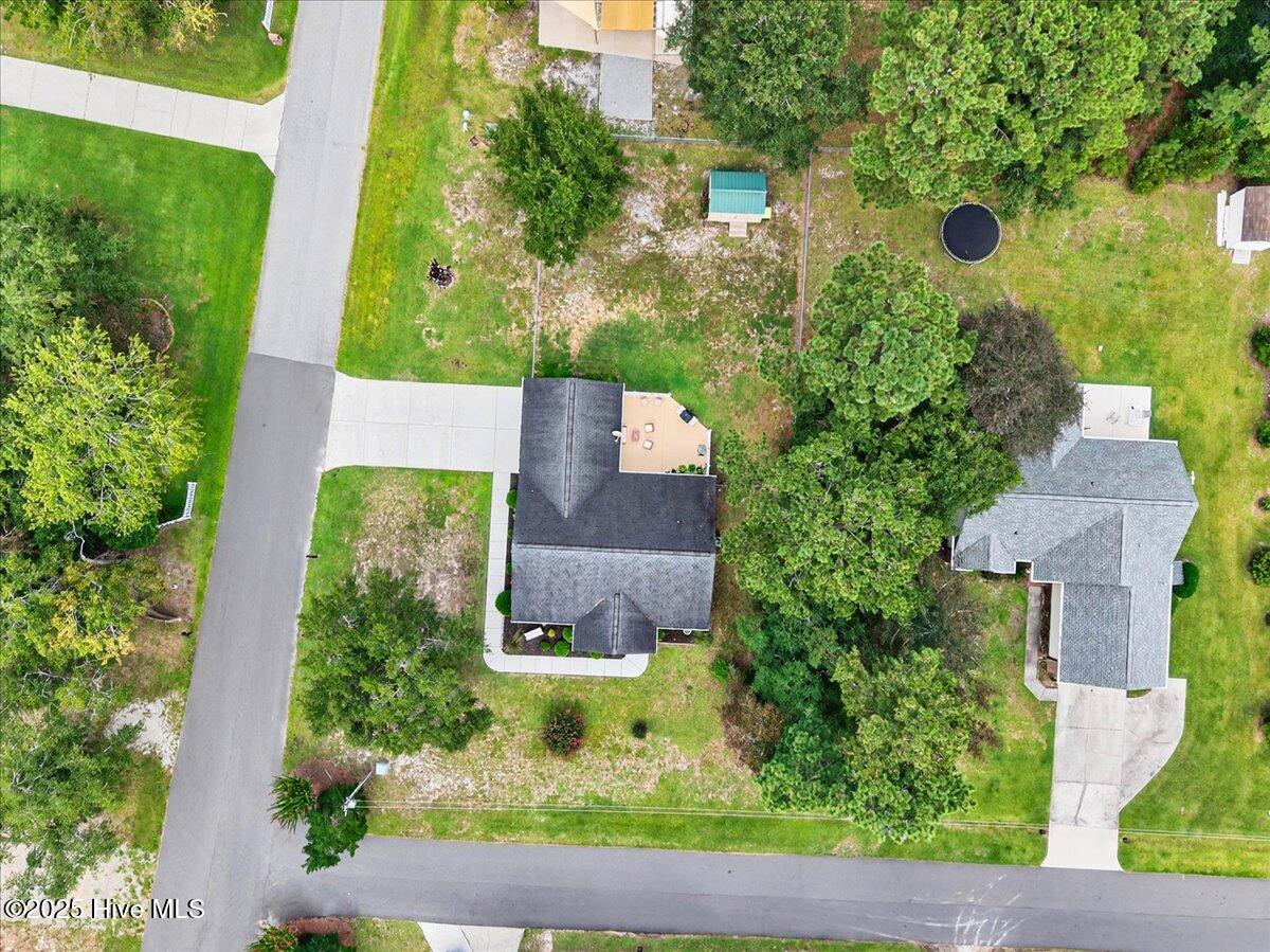 100530290 | Photo 43