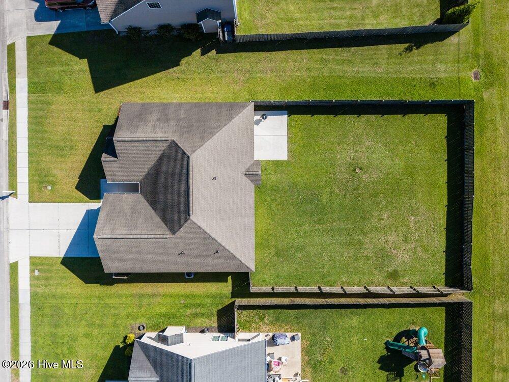 100573850 | Photo 29