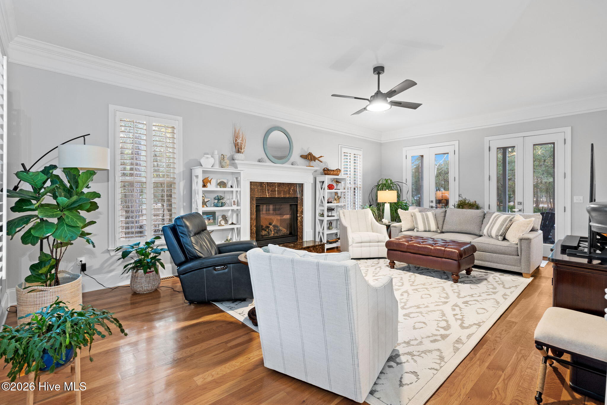 100549864 | Photo 10