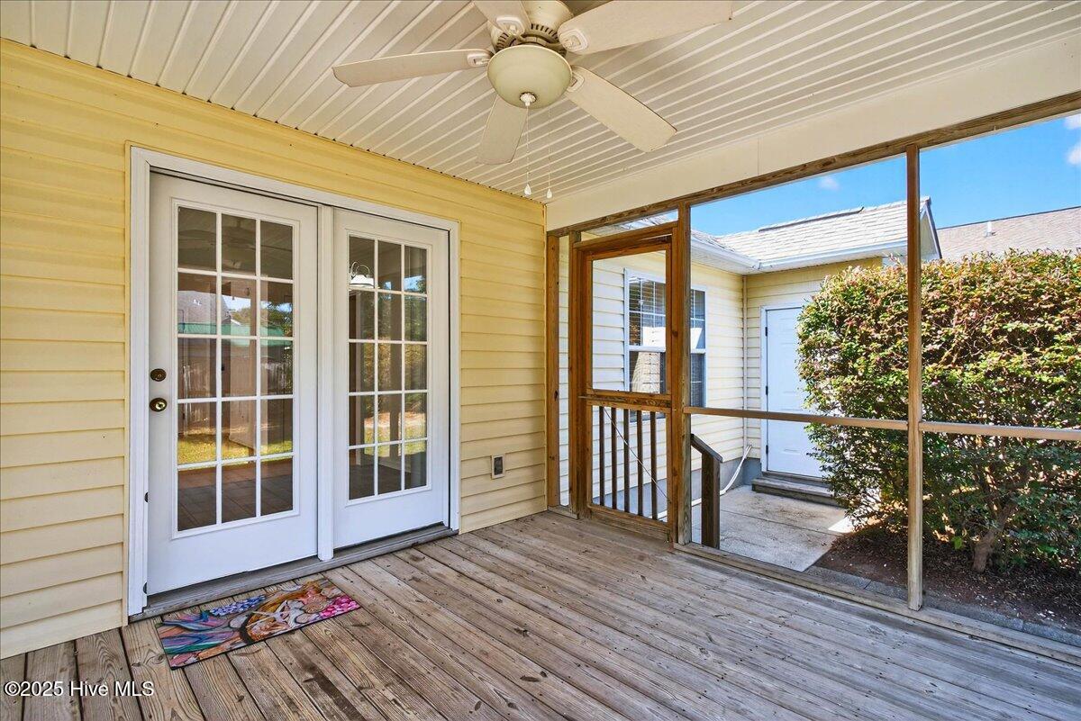 100531287 | Photo 45