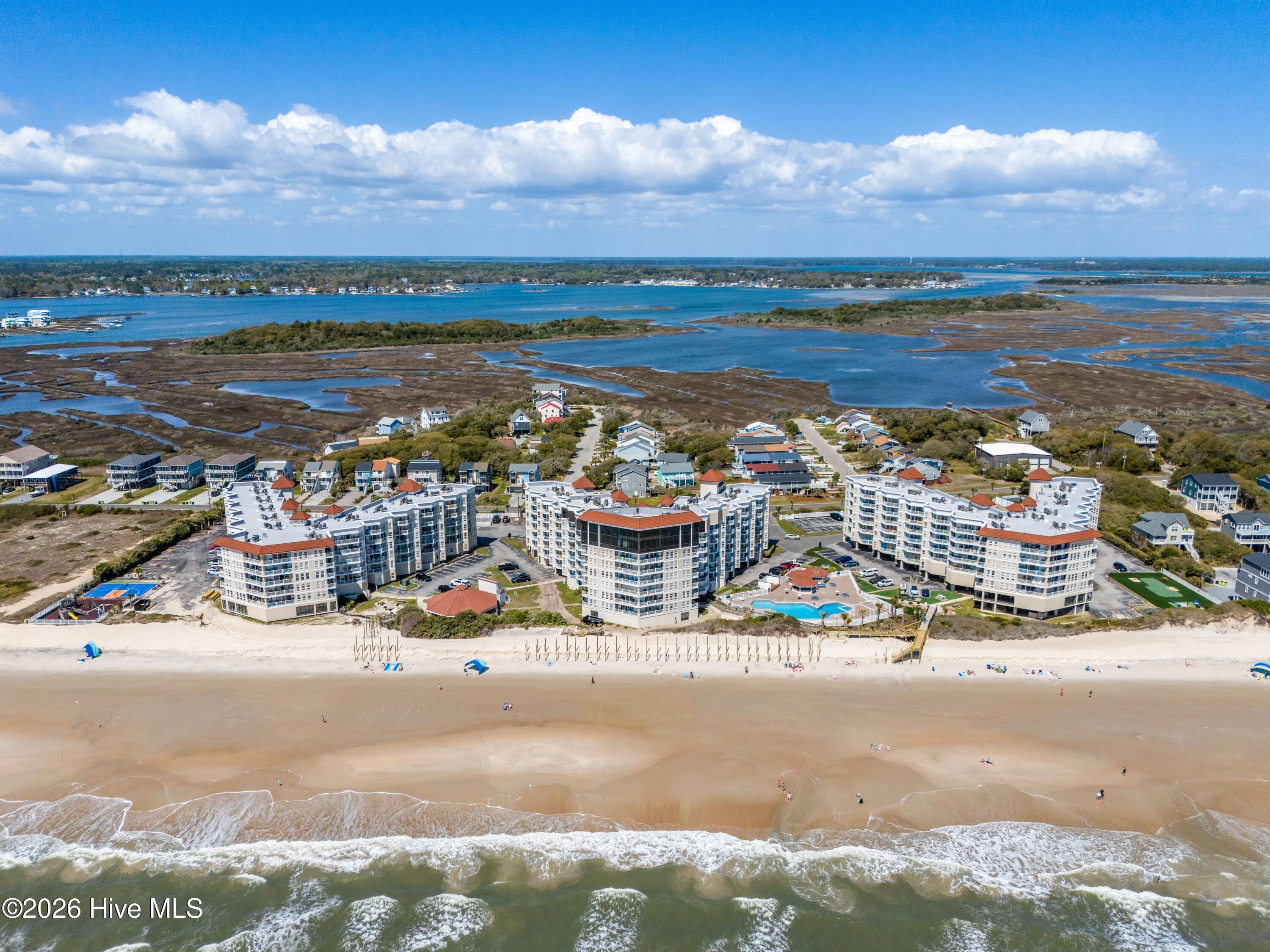 100565249 | Photo 27