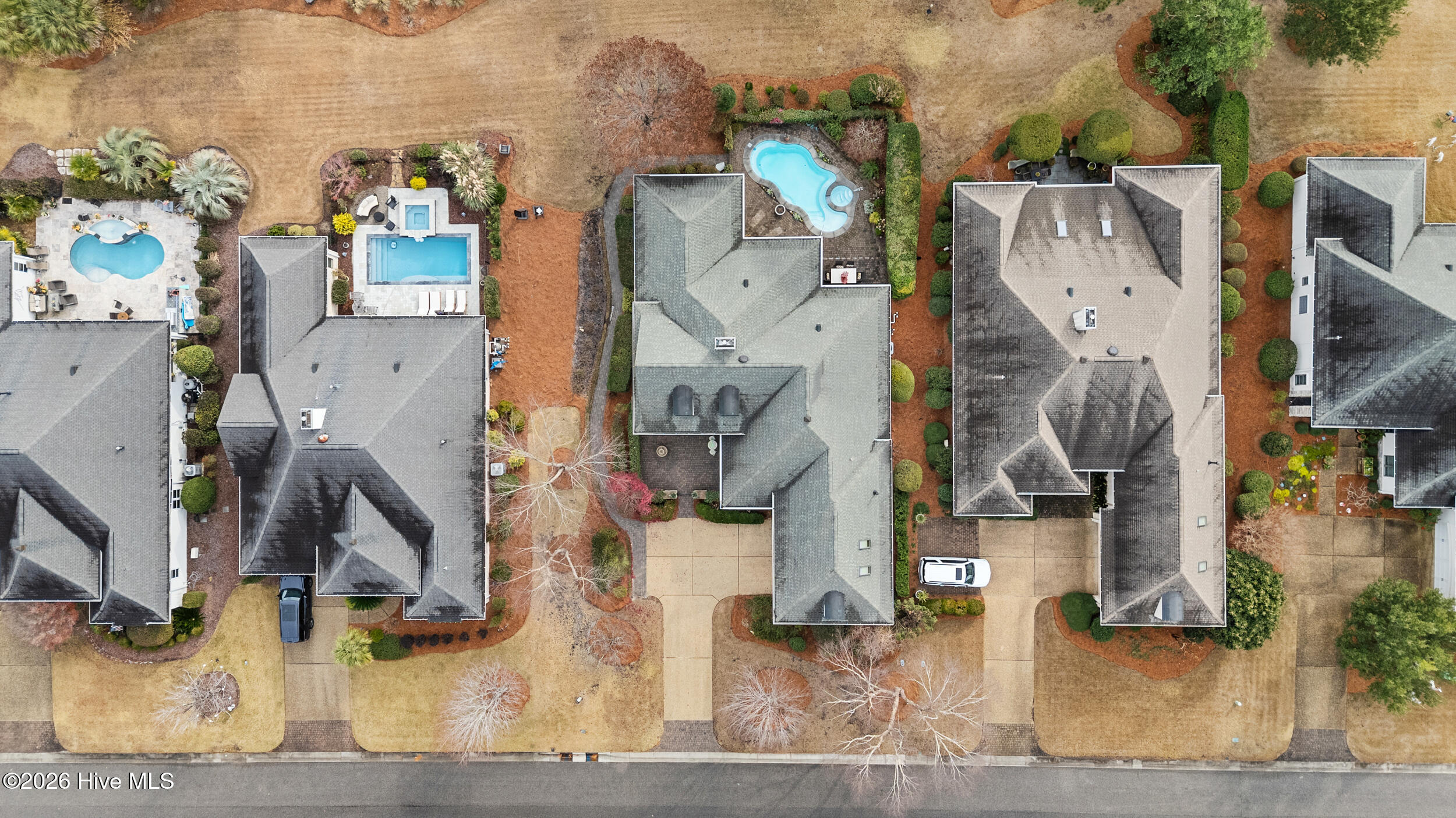 100547162 | Photo 57