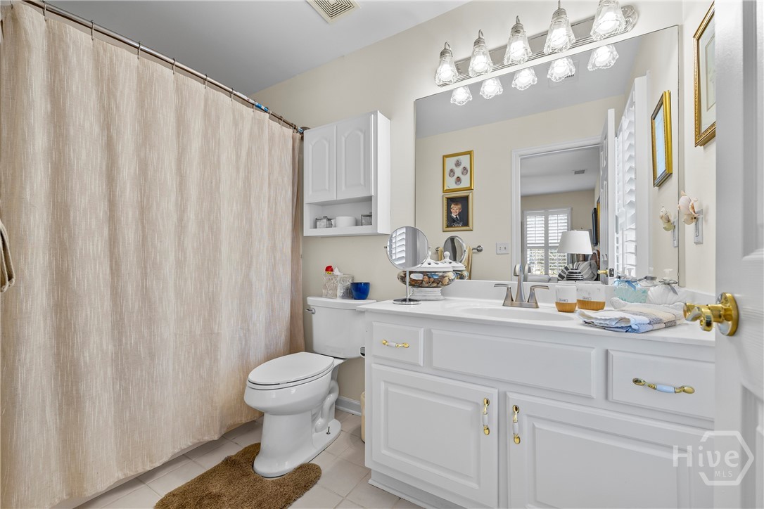 Undisclosed Address, Loganville, GA, 30052