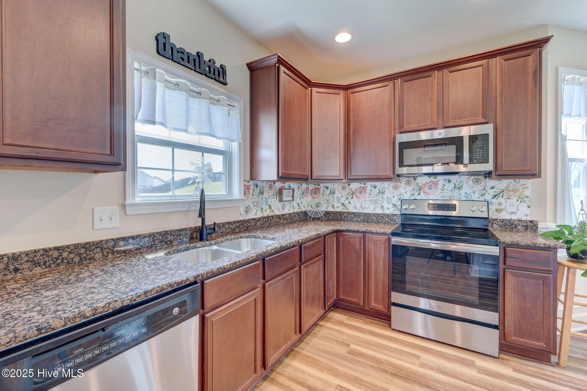 463 Avendale Drive, Rocky Point, NC 28457 – photo 11: 463AvendaleDrive-17