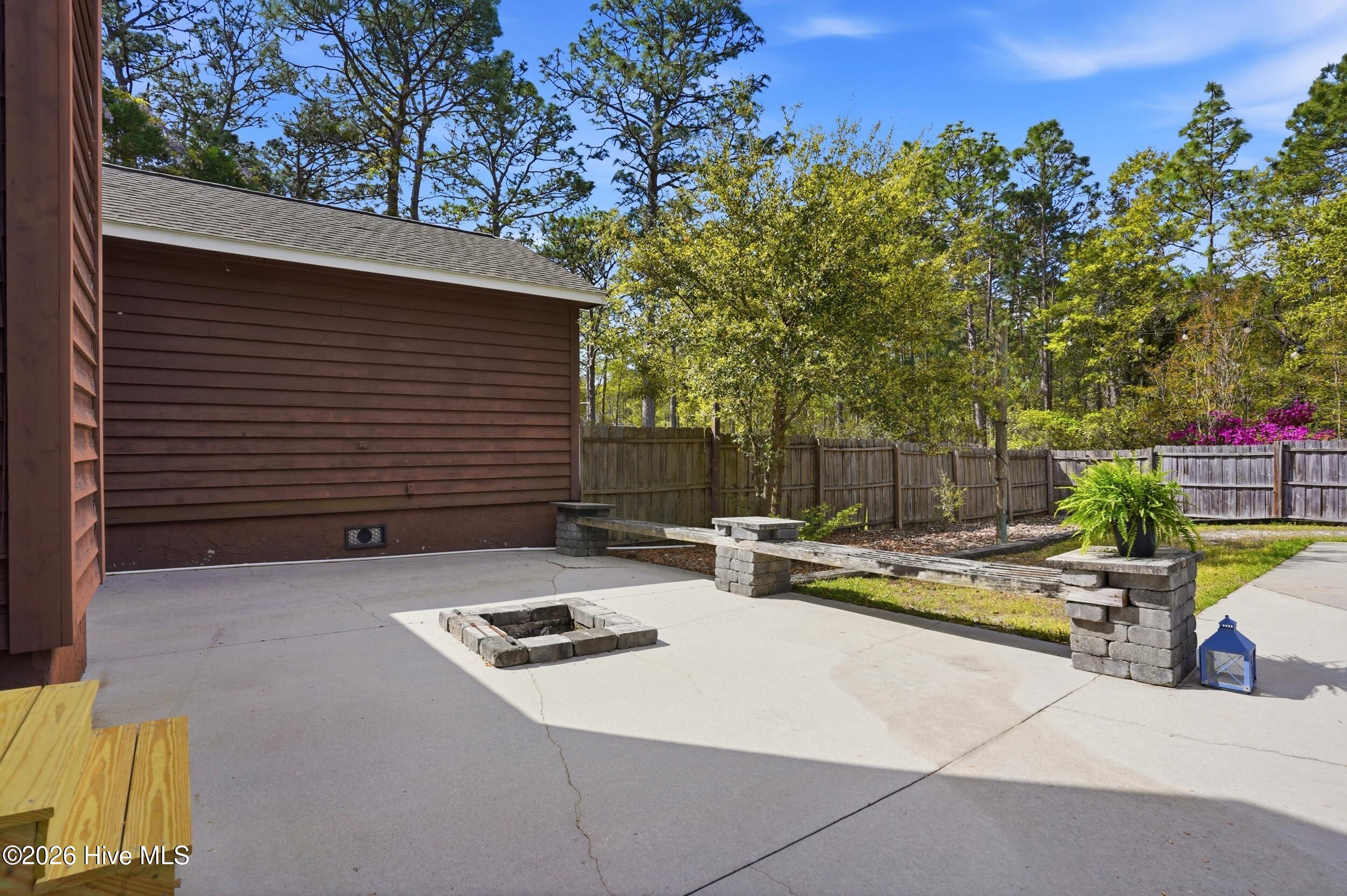 100565910 | Photo 39