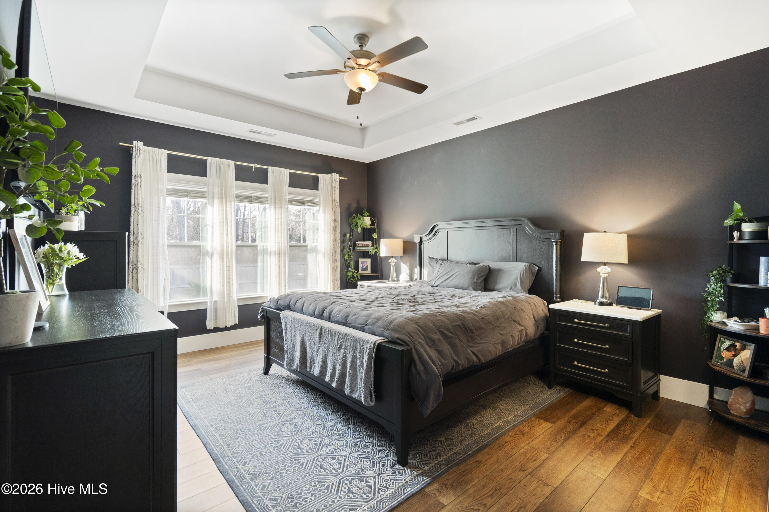 100552467 | Photo 26