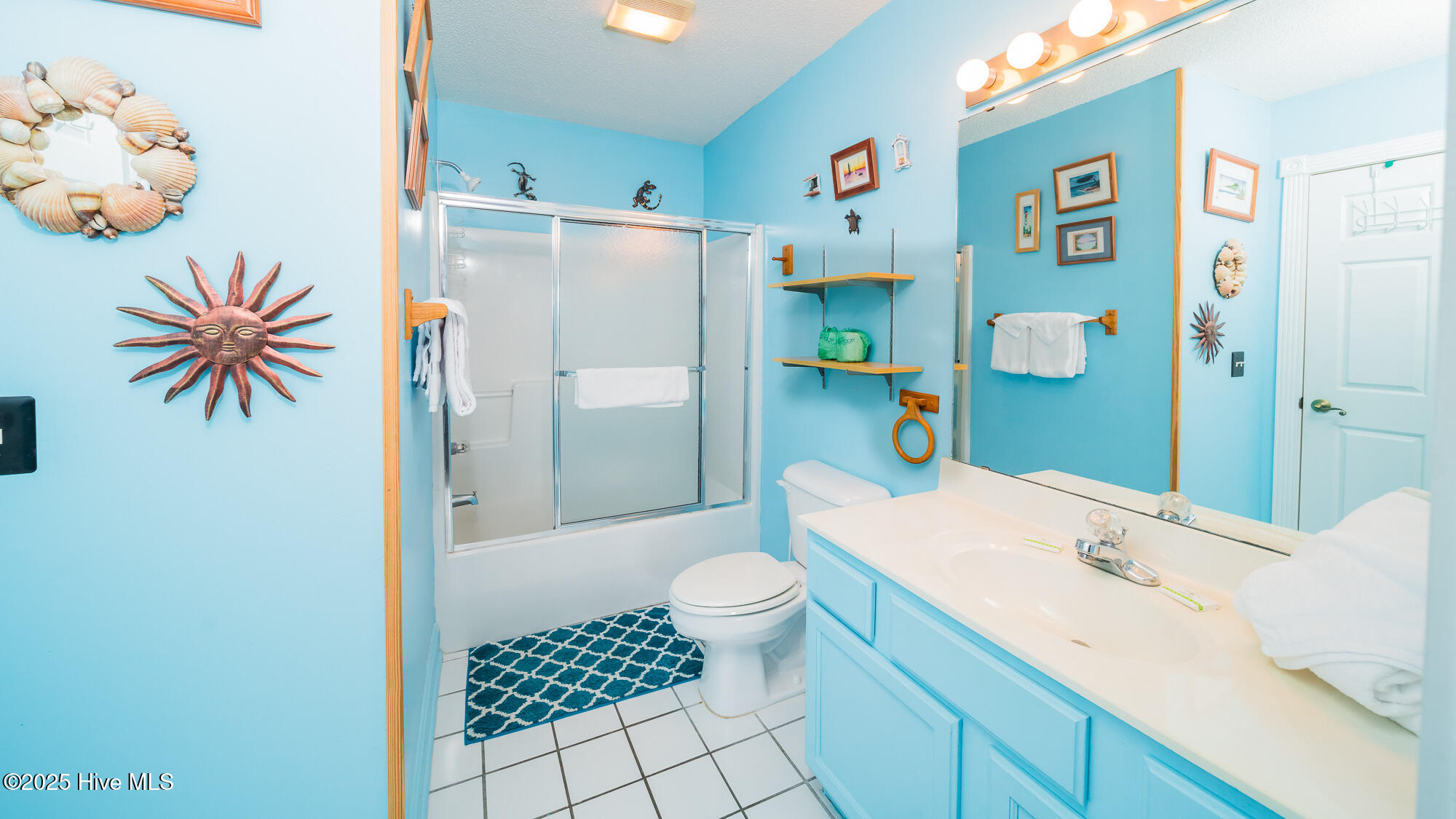 100484252 | Photo 11