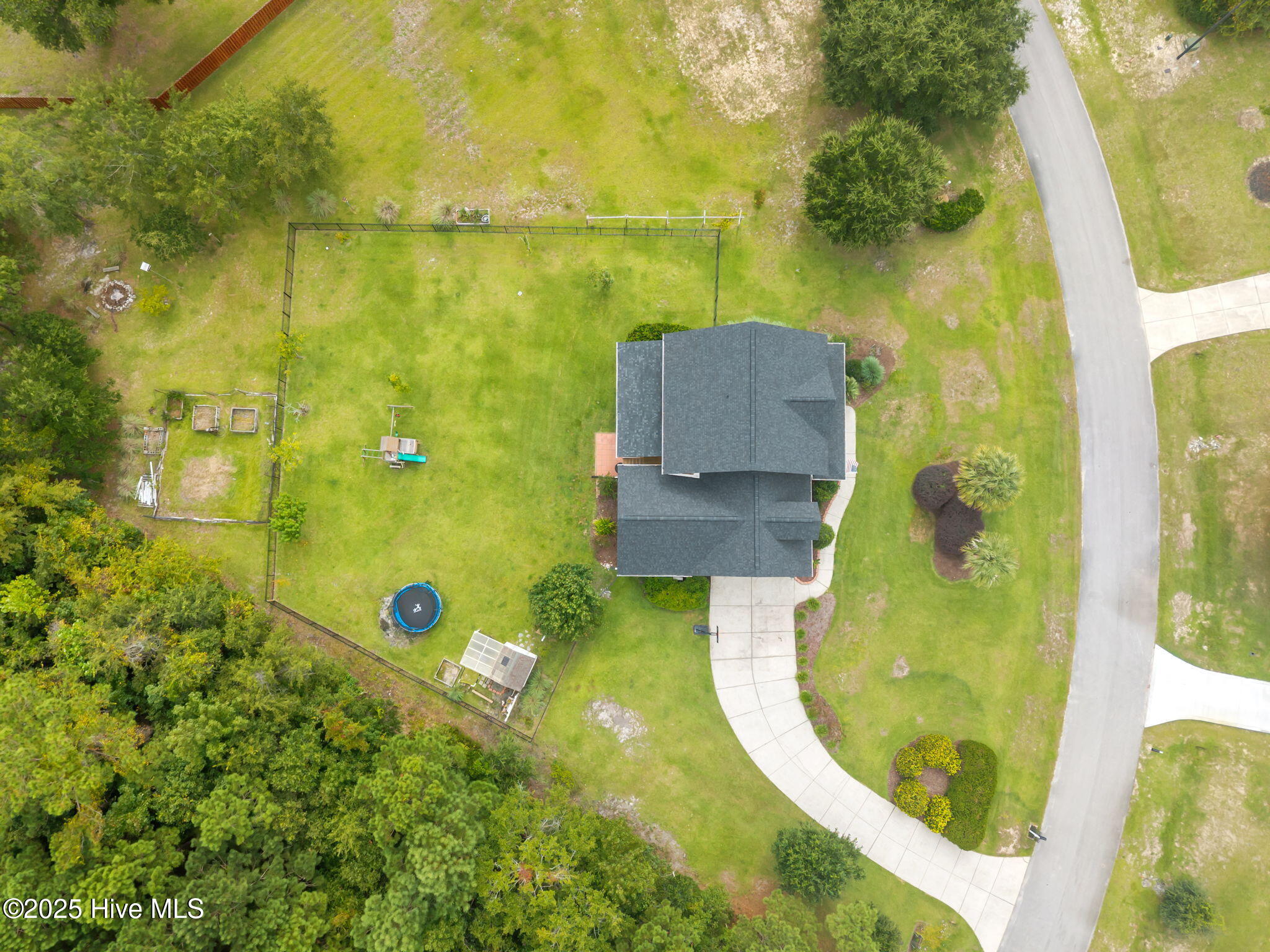 100530646 | Photo 54