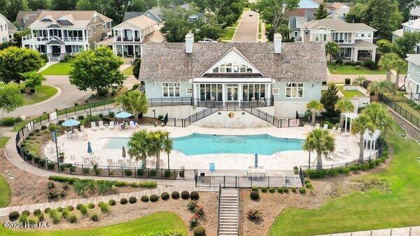 100514876 | Photo 63