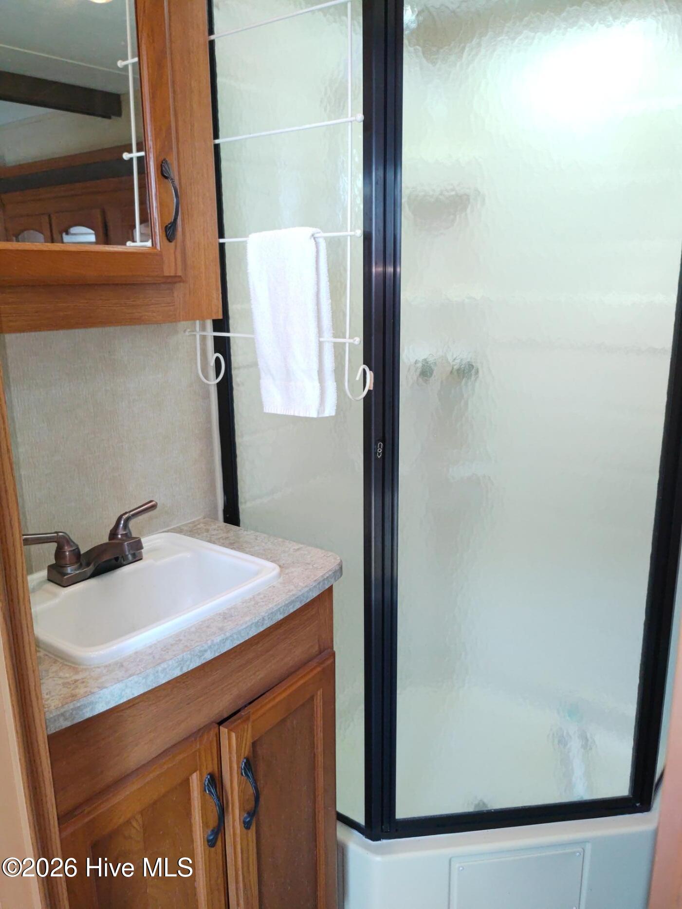 100567863 | Photo 38