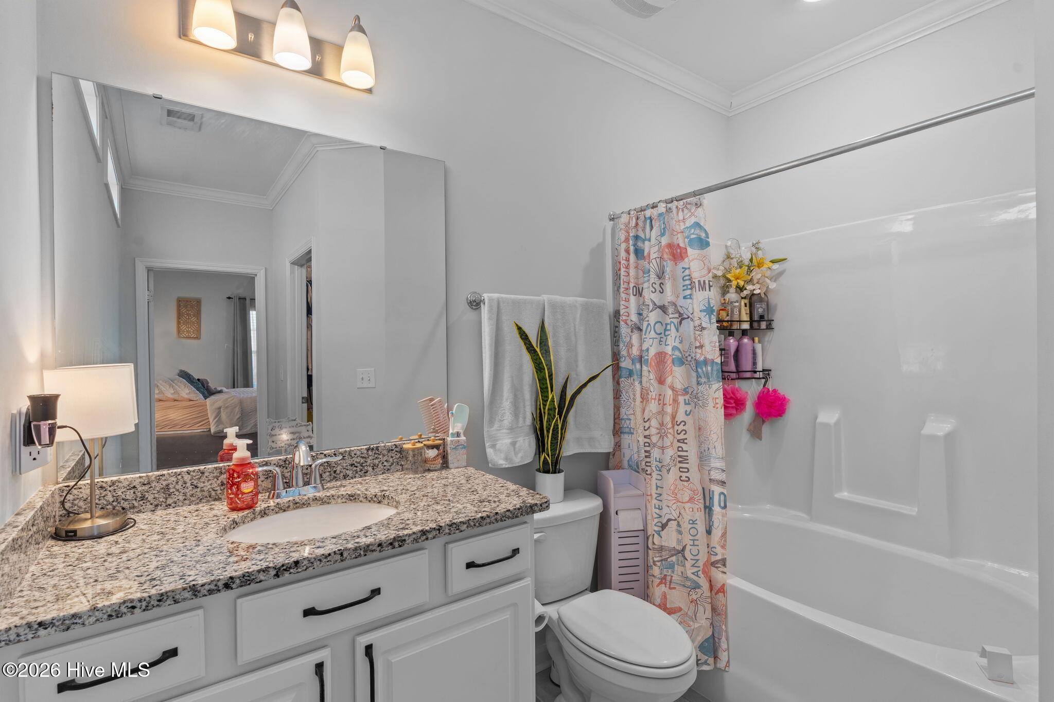 100550760 | Photo 30