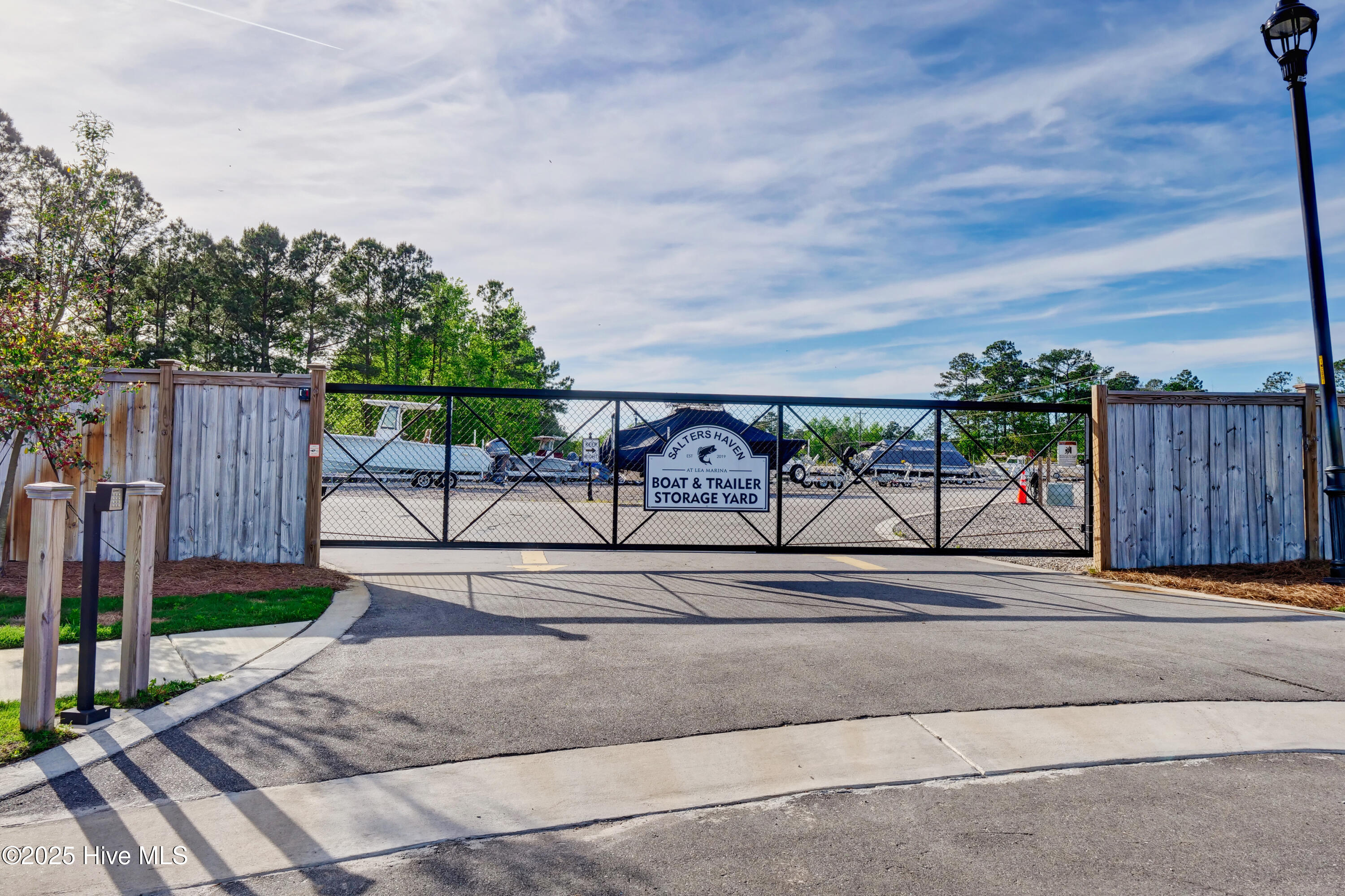 100520014 | Photo 89