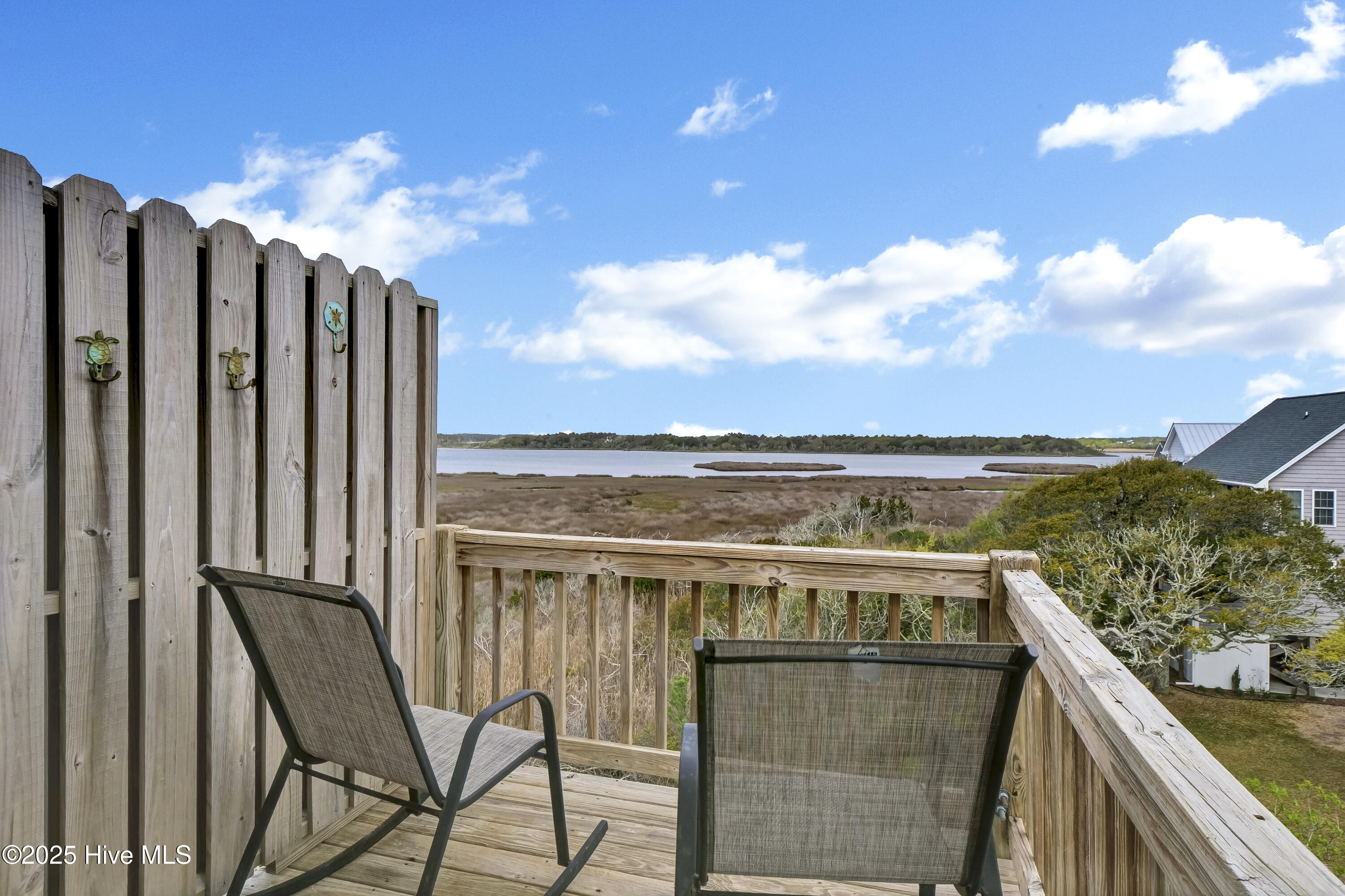 100534382 | Photo 19