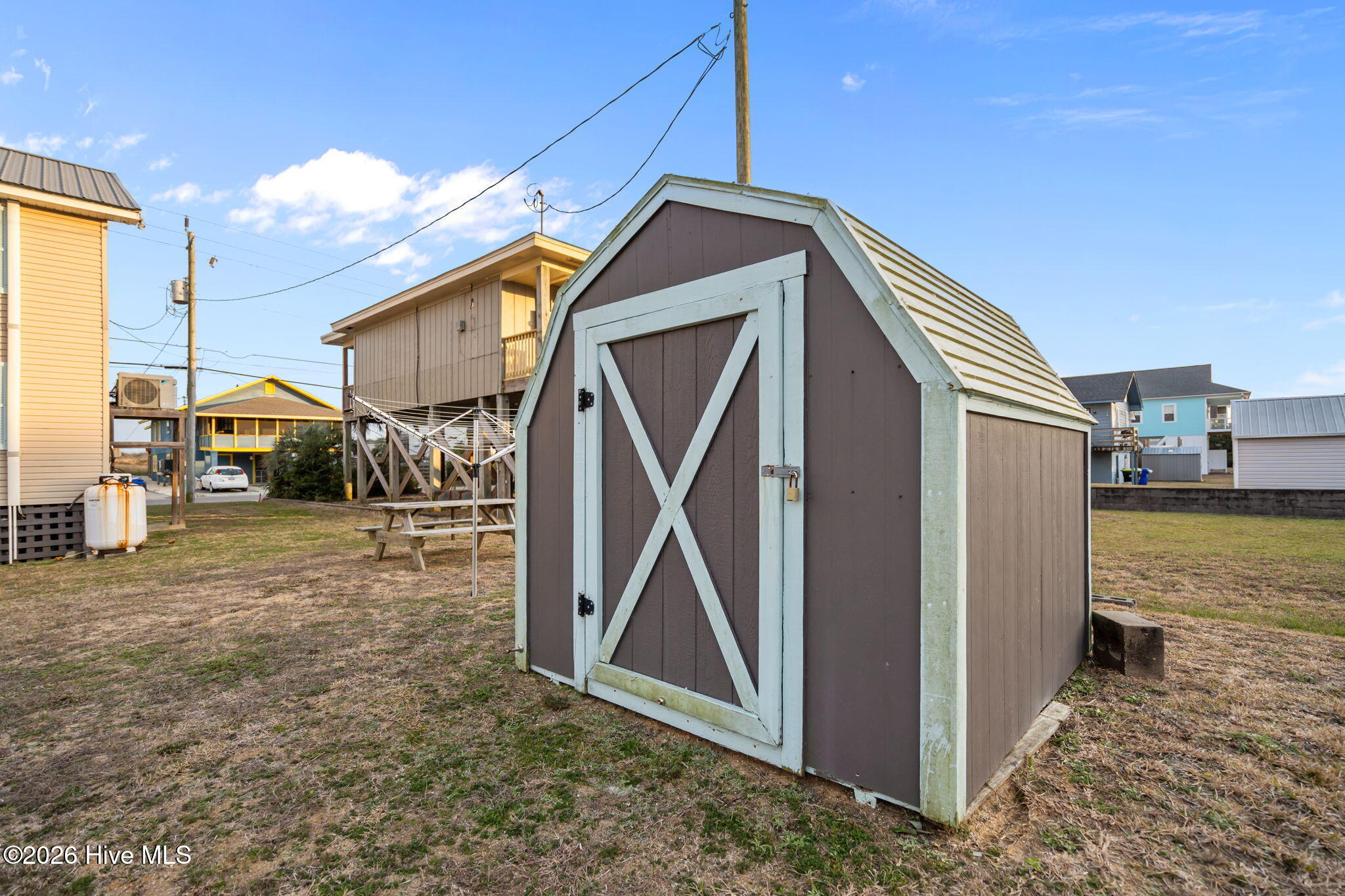 100552359 | Photo 50